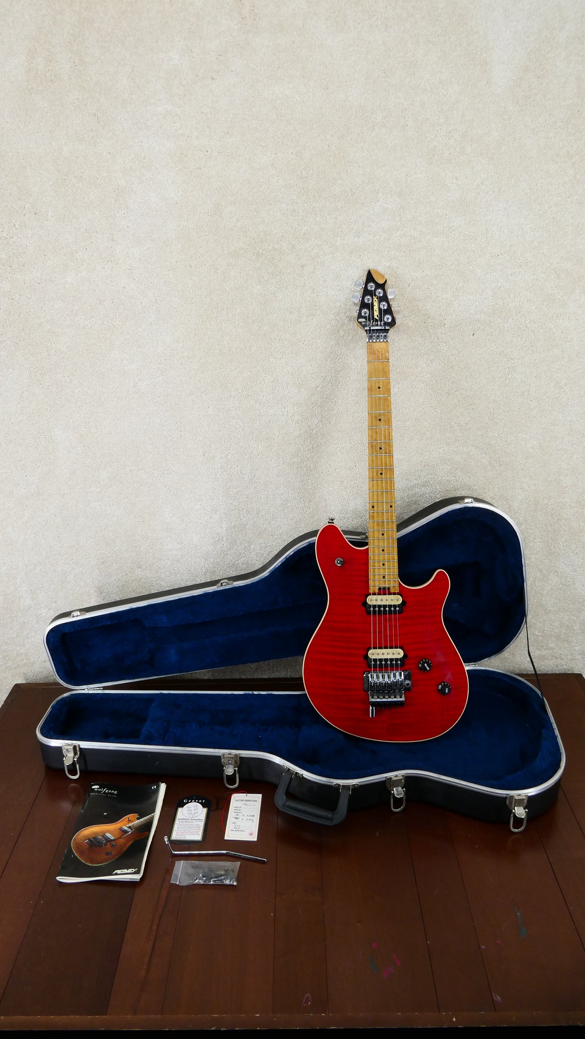 Peavey EVH Wolfgang Transparent Red USED