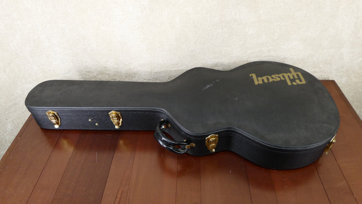 Gibson ES-335 Satin Faded 2005 w/OHSC #405730 USED