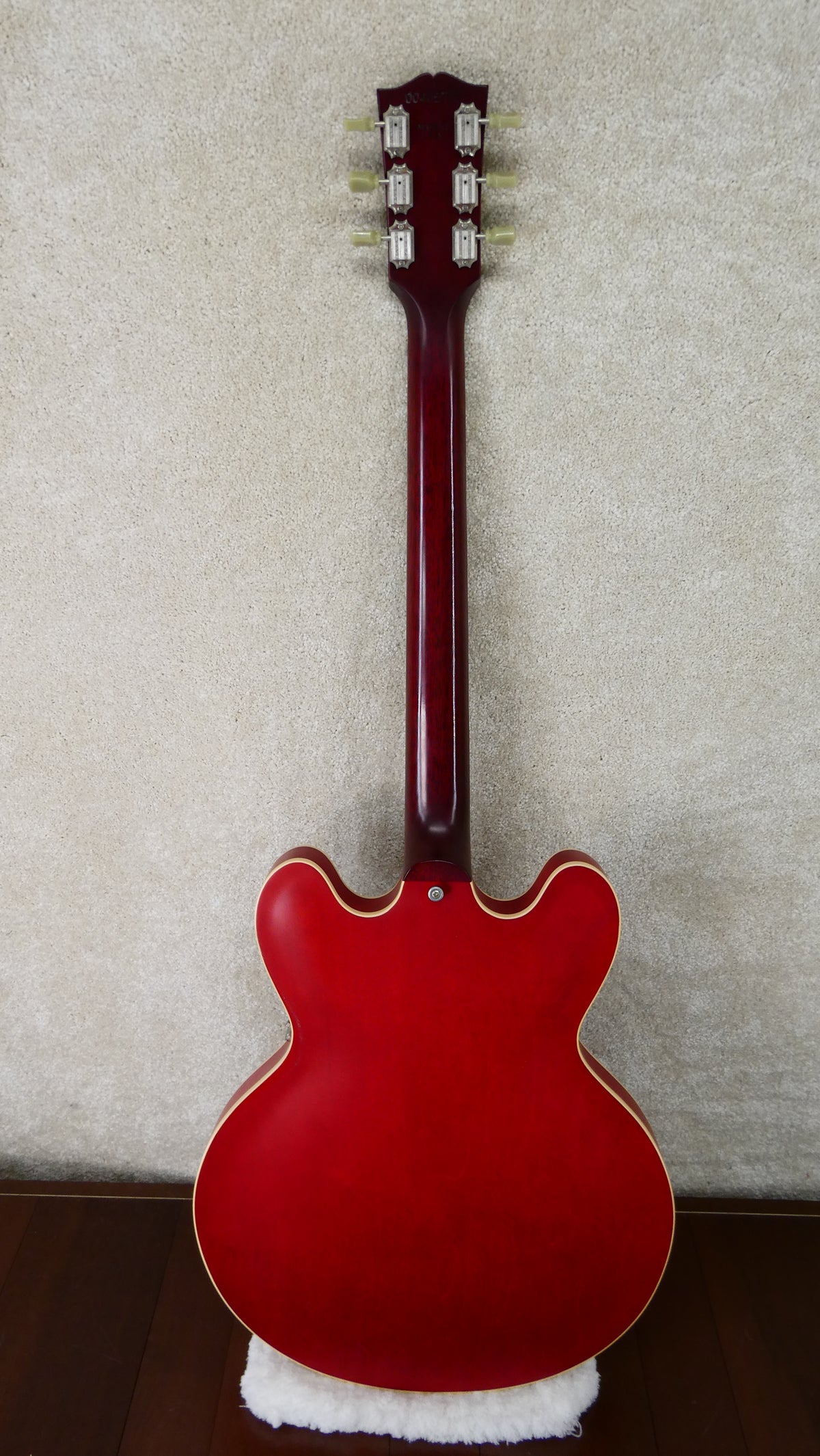 Gibson ES-335 Satin Faded 2005 w/OHSC #405730 USED