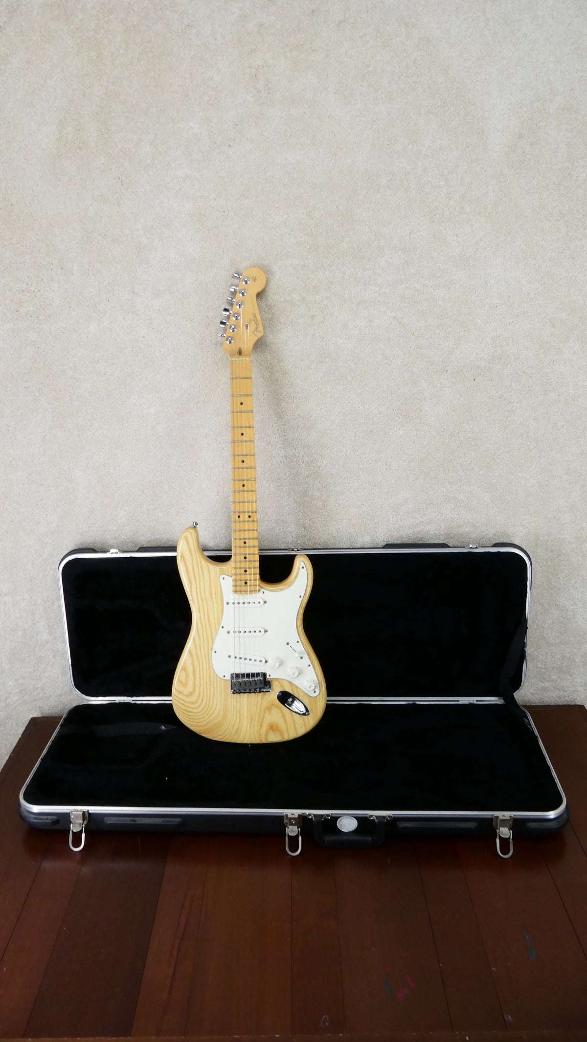 Fender Stratocaster USA Natural 2001 Used