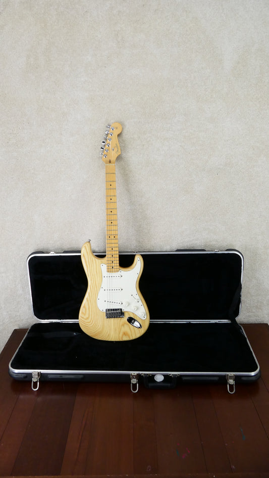 Fender Stratocaster USA Natural 2001 Used