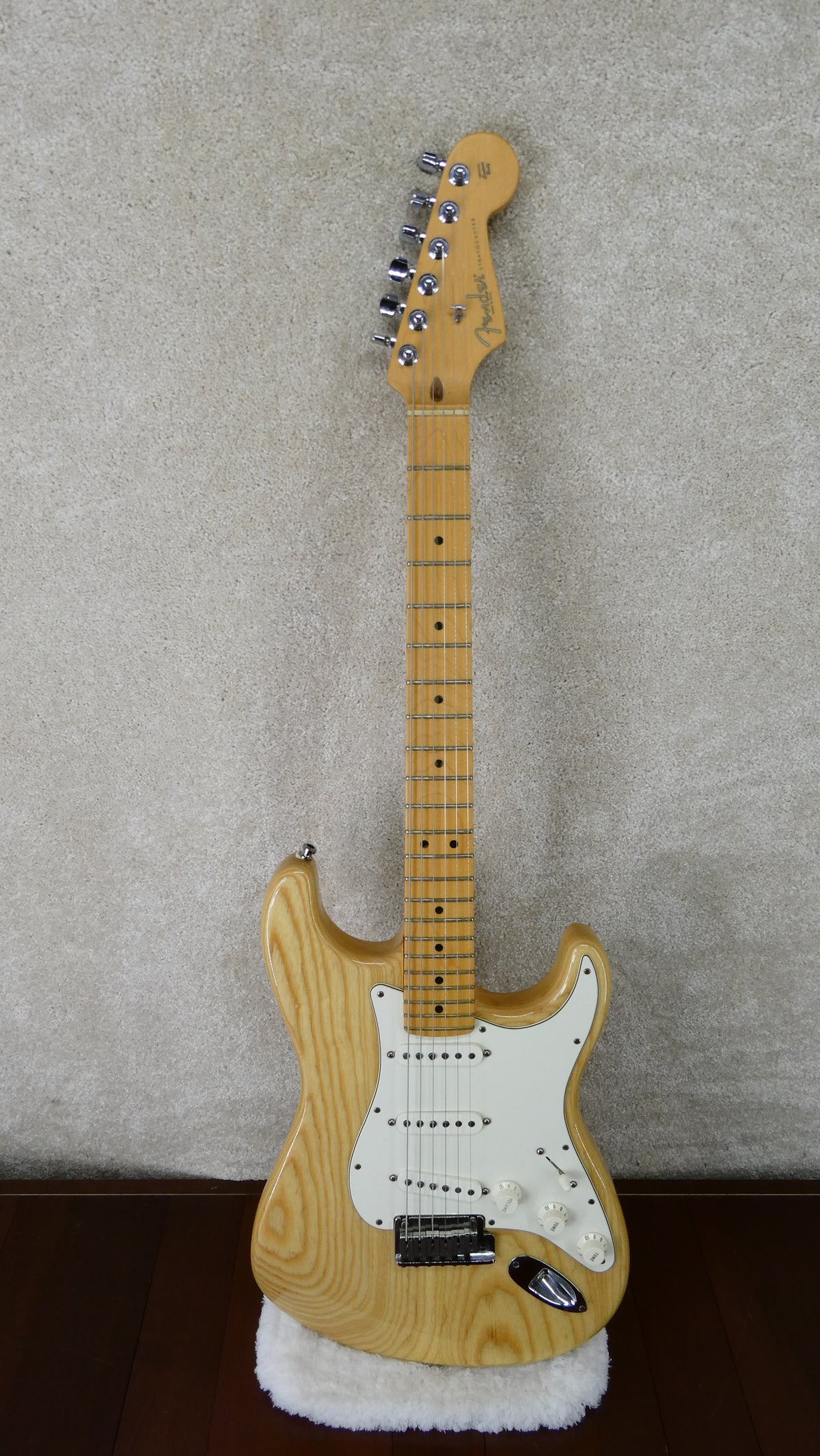 Fender Stratocaster USA Natural 2001 Used