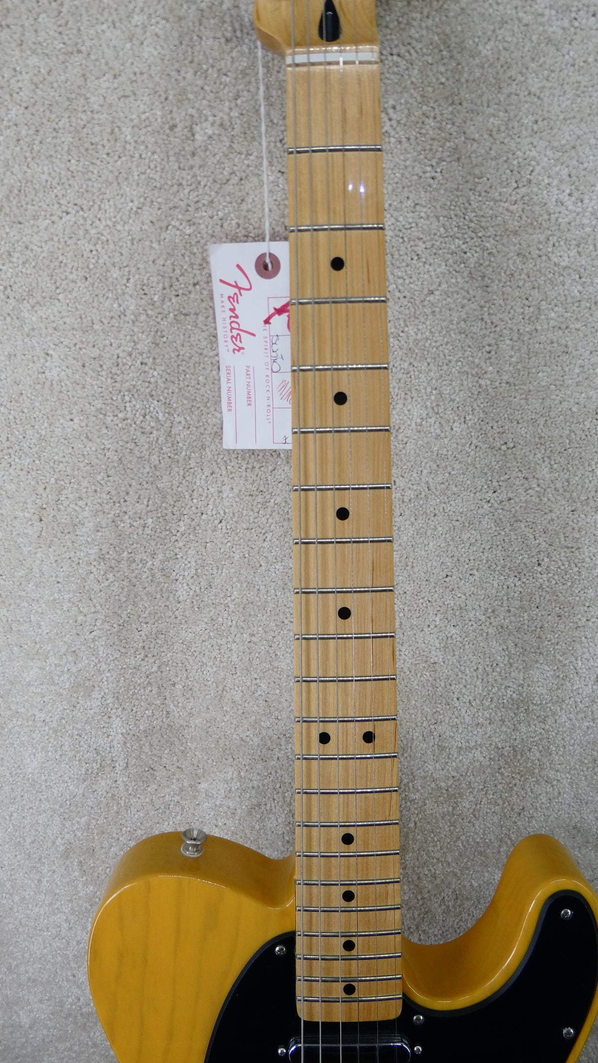 Fender Special Edition Deluxe Ash Telecaster MIM Butterscotch Used