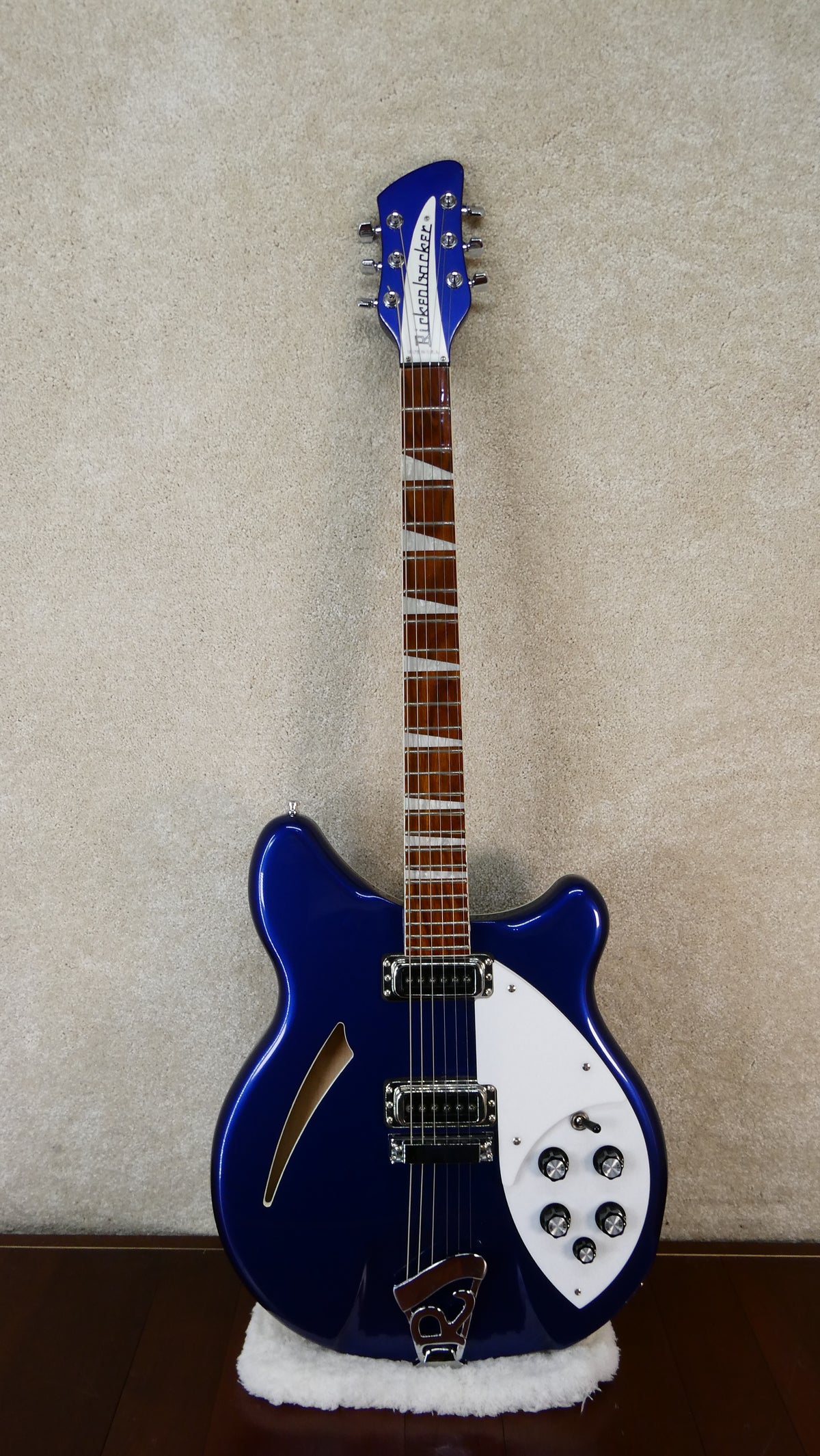 Rickenbacker 360 Midnight Blue 2012 Used
