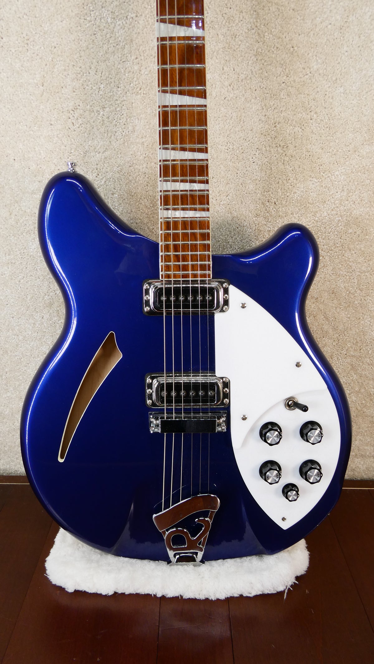 Rickenbacker 360 Midnight Blue 2012 Used