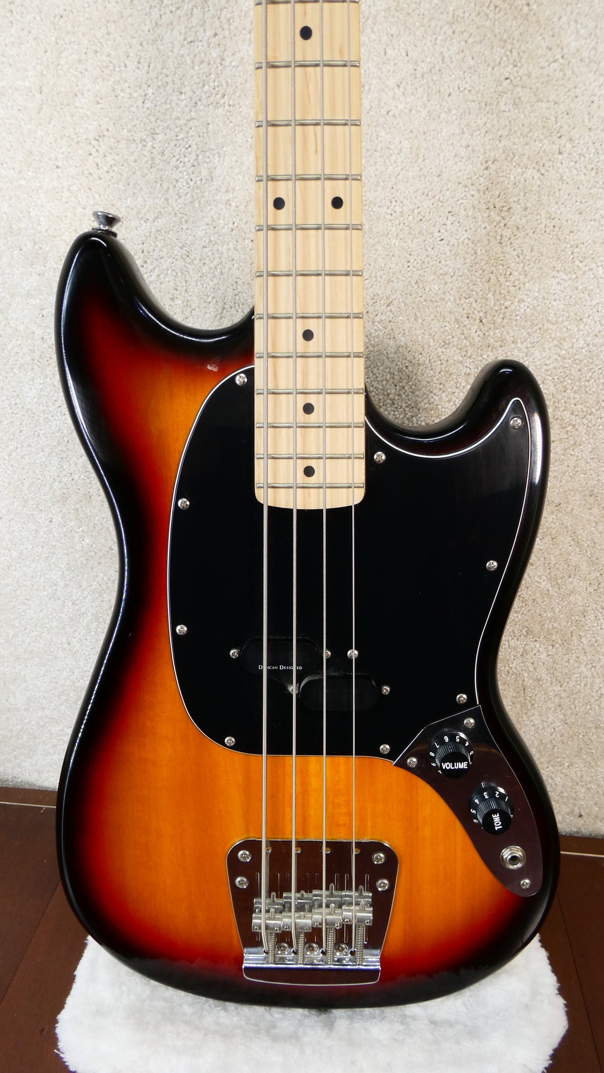 Squier Vintage Modified Mustang Bass 2013 Used