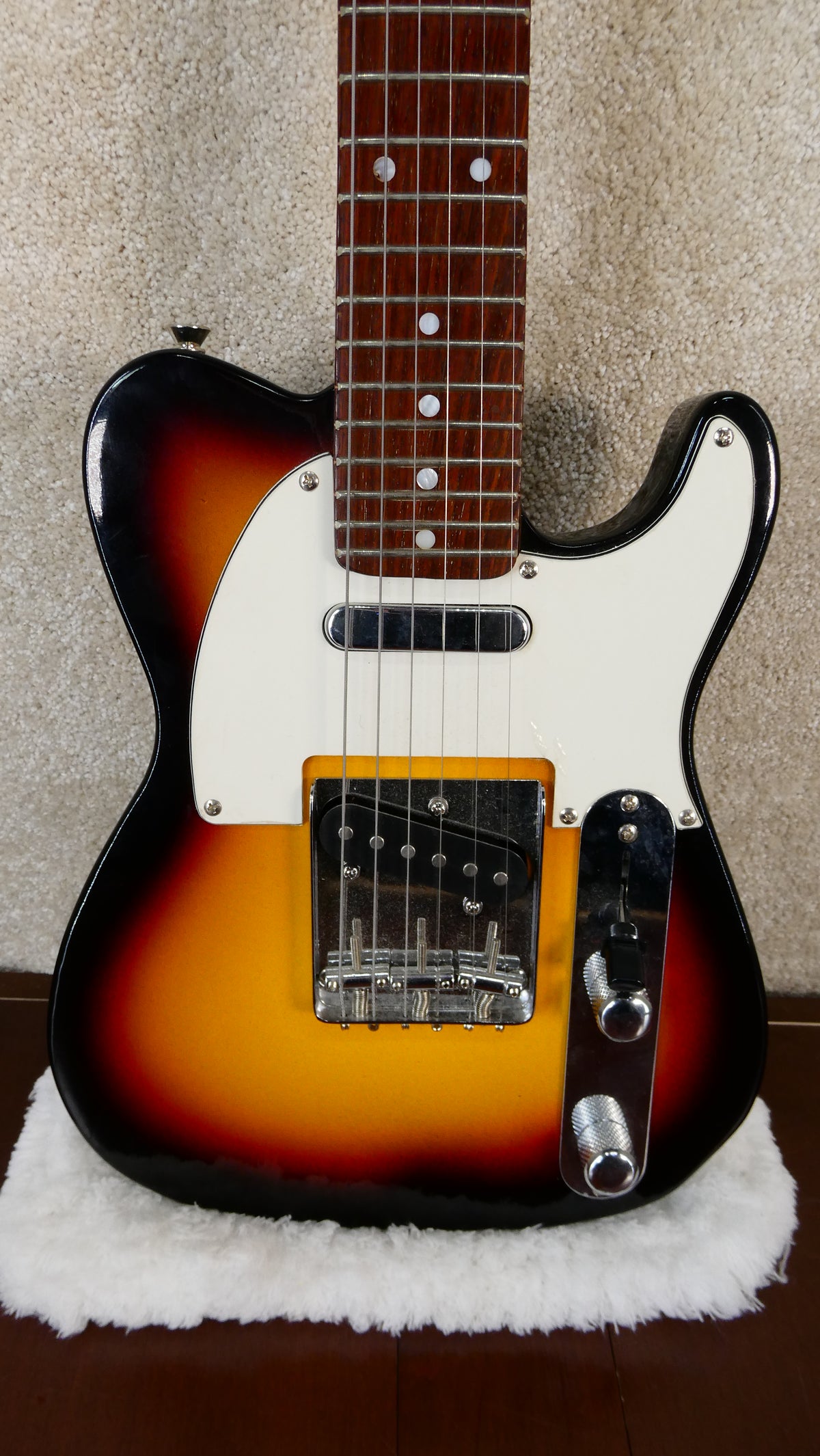 Rogue Shortscale Telecaster Sunburst w/GB USED