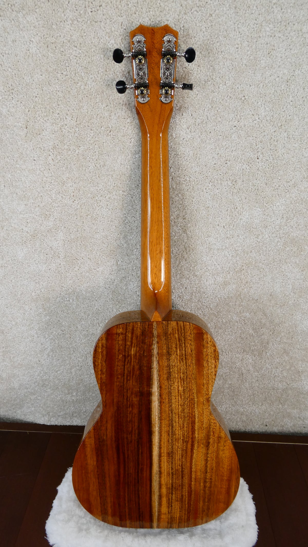 Kanile'a'Ukulele K-1 TE Used