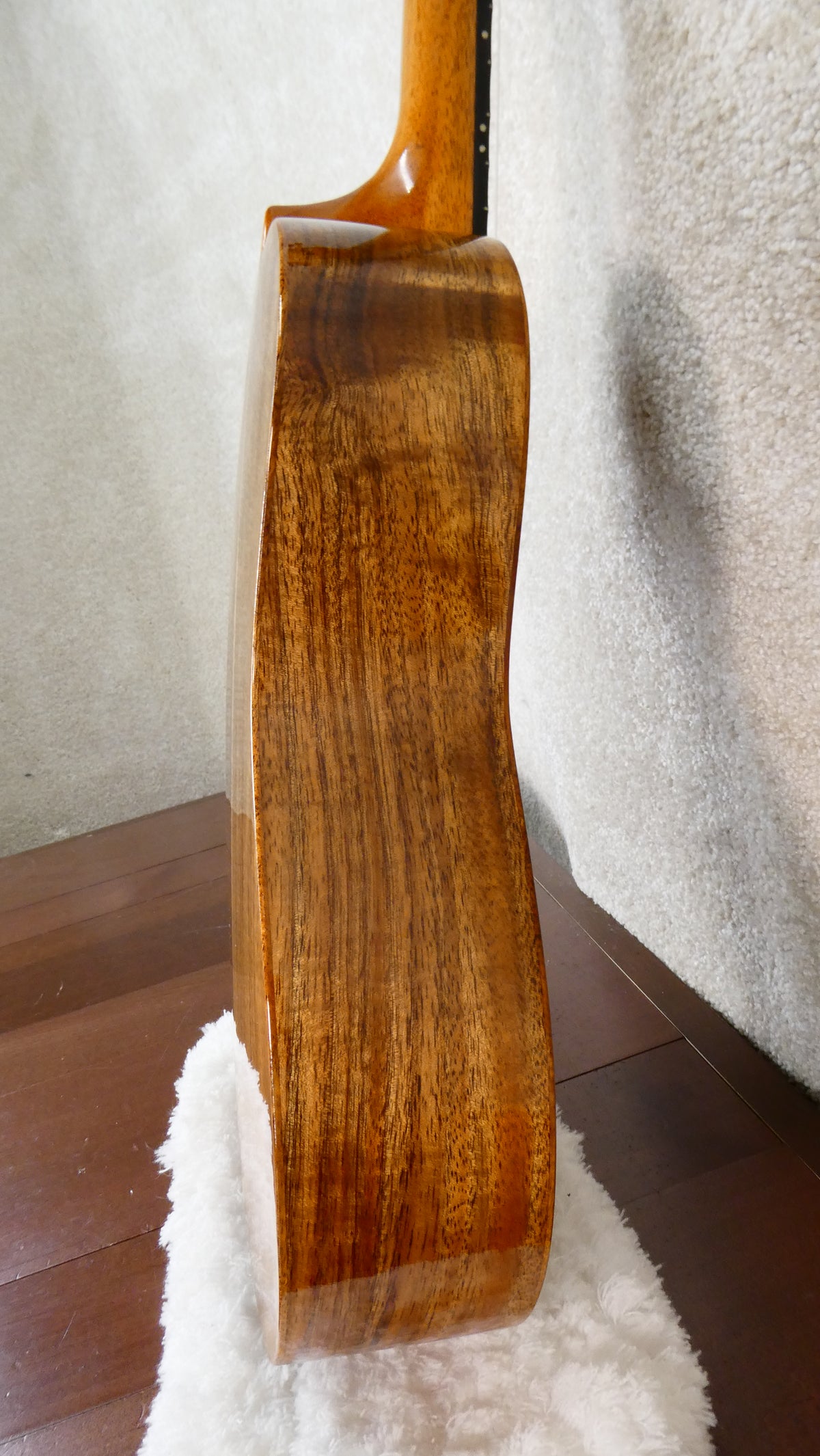 Kanile'a'Ukulele K-1 TE Used