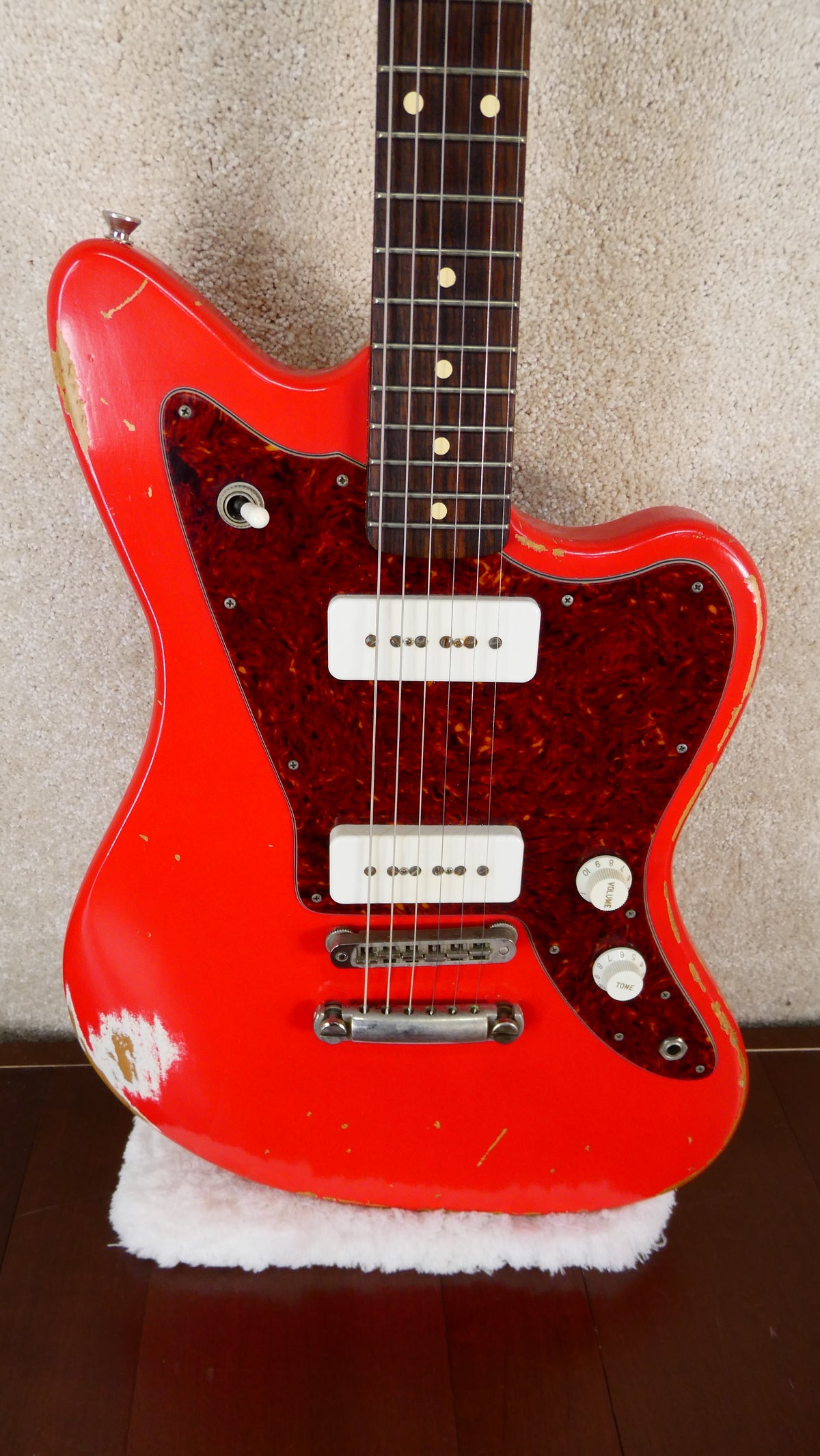 Fano Artifact JM-6 2006 'Fiesta Red' with Gig Bag Used