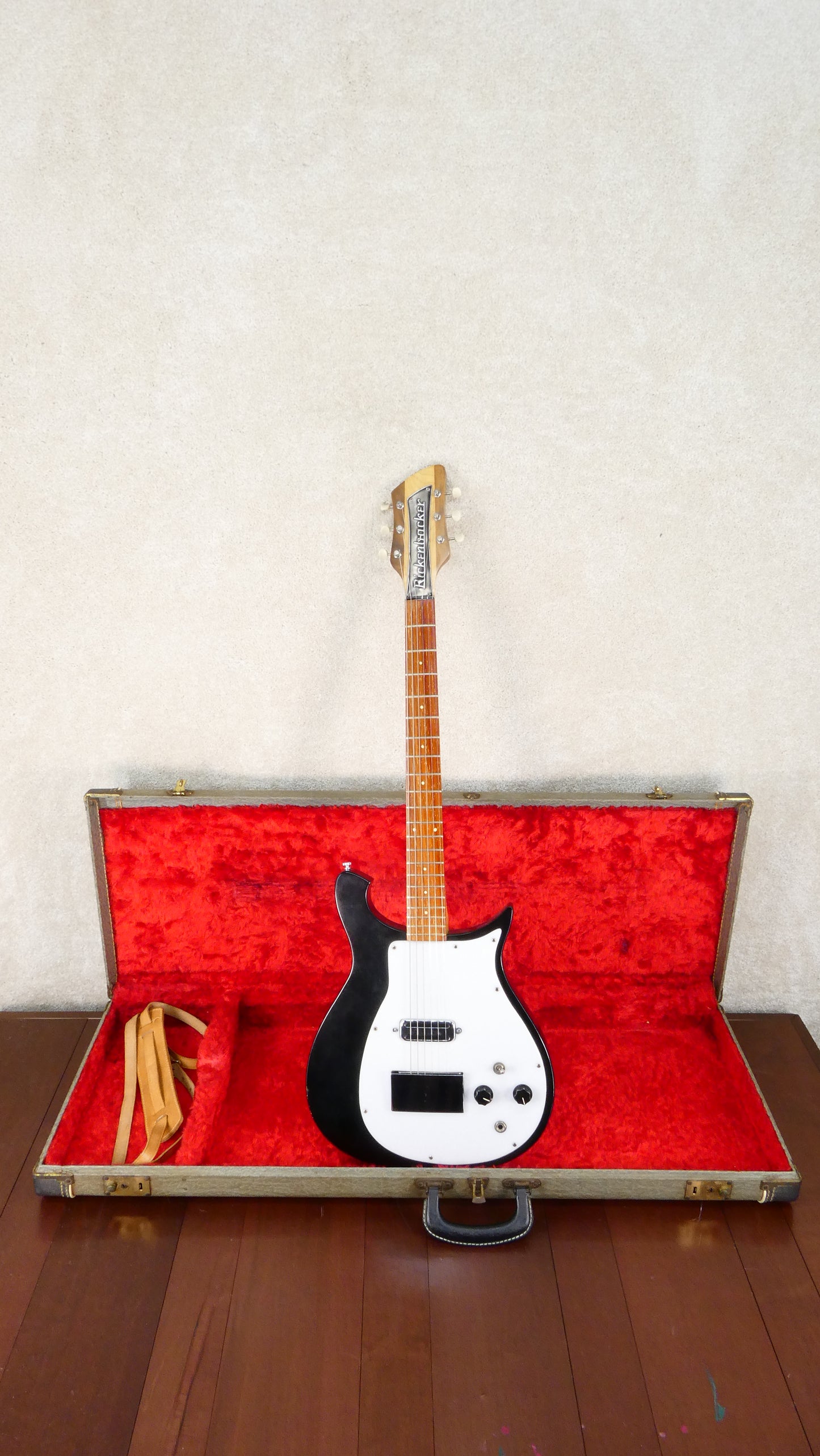 Rickenbacker 425 1958 - Jet Glo Black