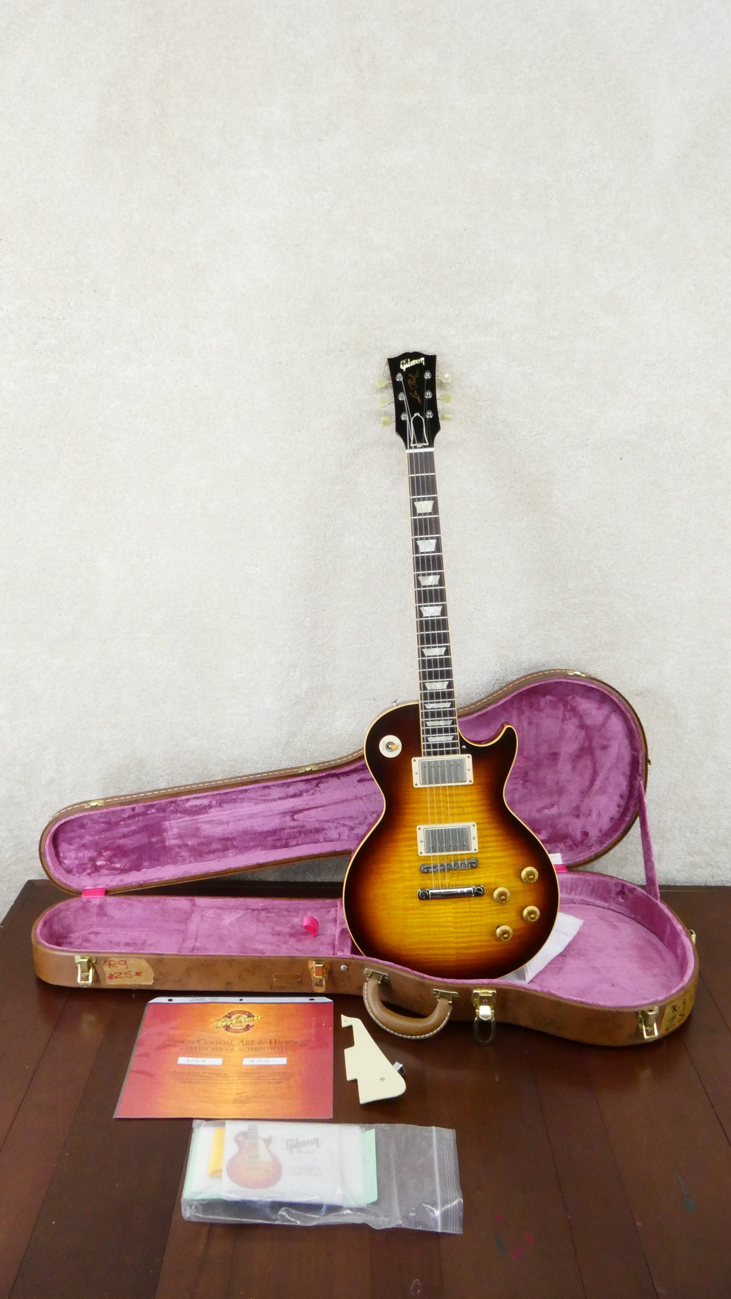 Gibson Les Paul R-9 2007 #9 7165 w/OHSC USED
