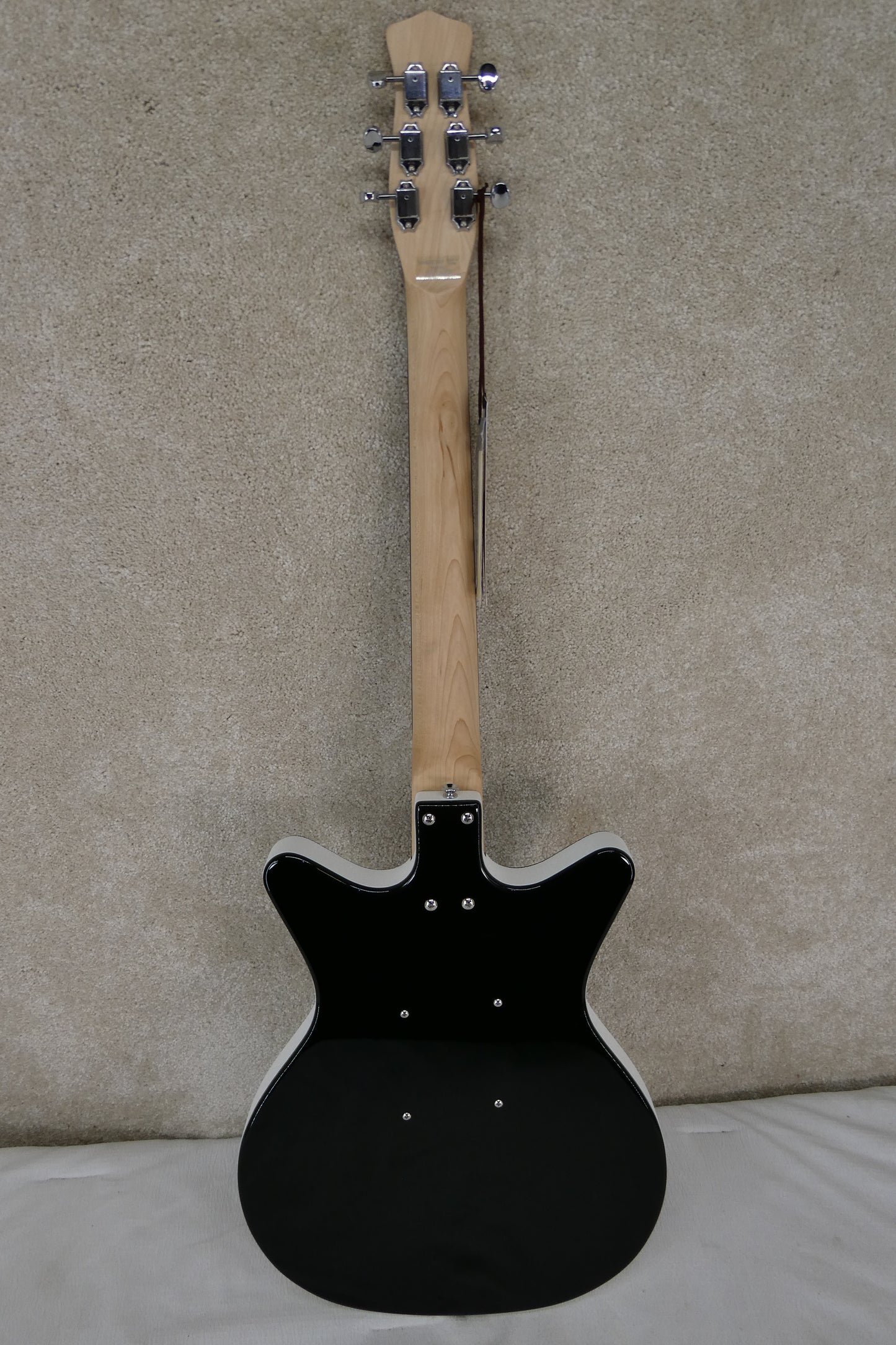 Danelectro Stock 59 - Black
