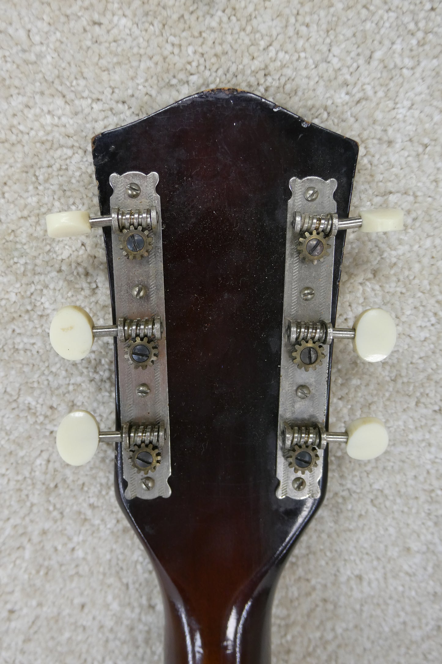 Silvertone Archtop  No Bag No Case