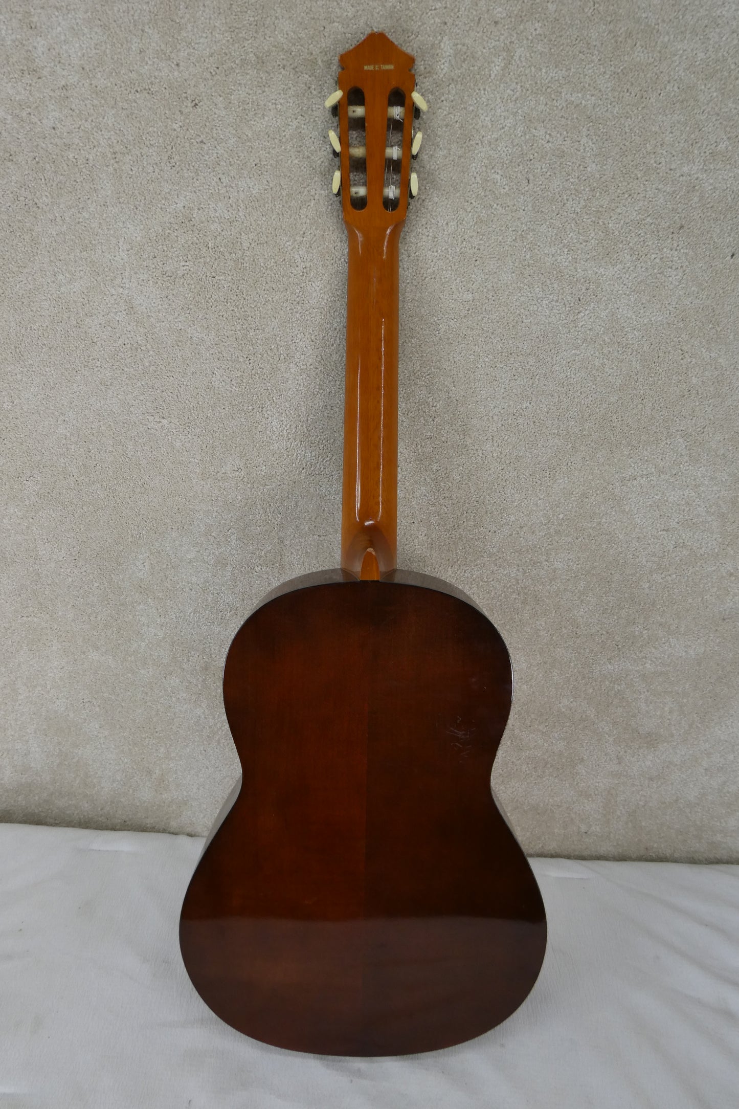 Yamaha G-60 1968-72 - Natural