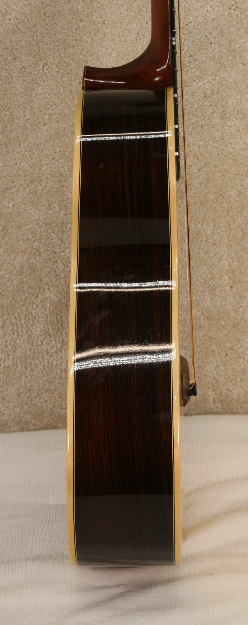 Manson  Nightingale  1982 - Natural  With Original Hardshell Case