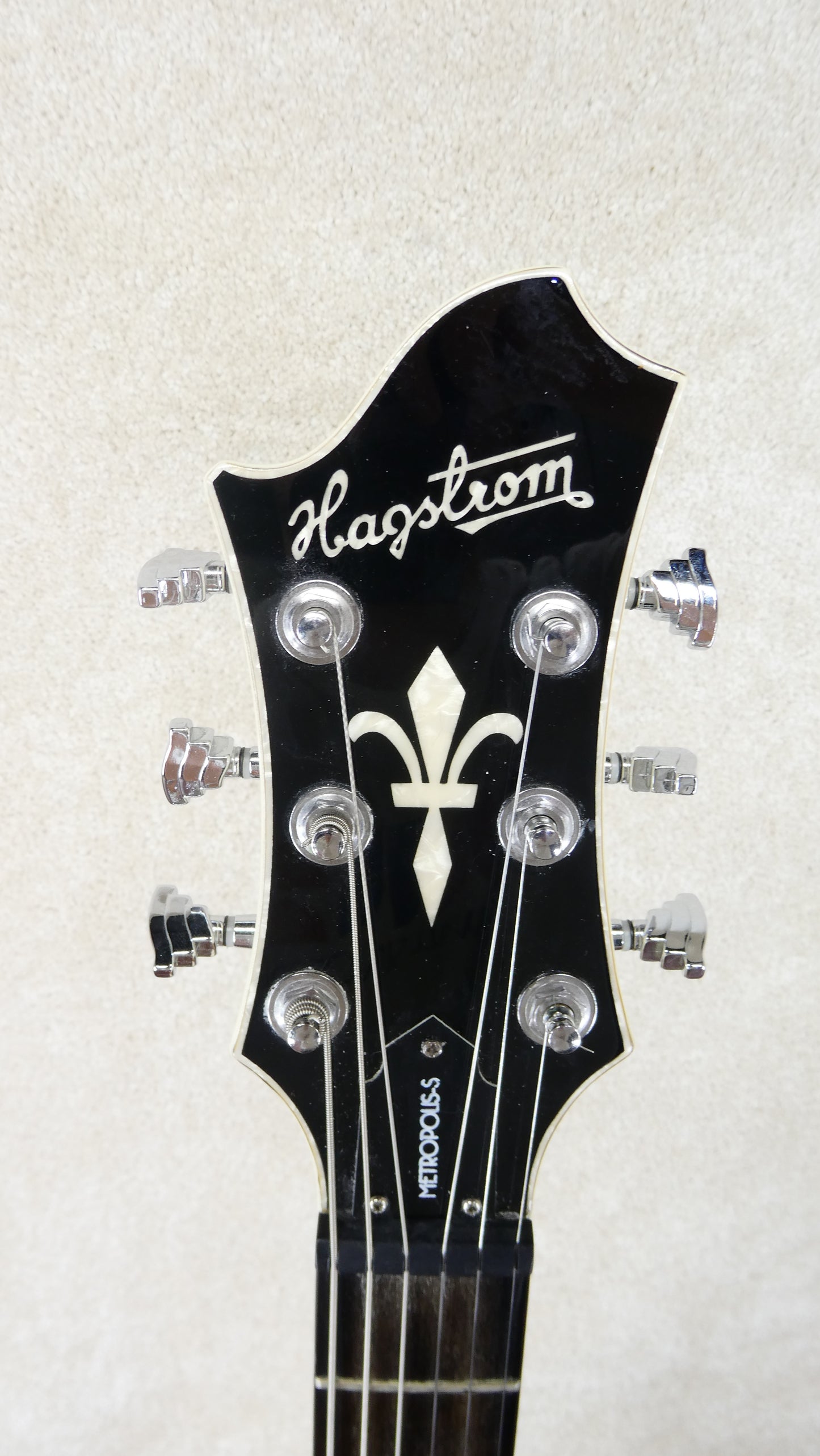 Hagstrom Metropolis NBNC  #G14030659 USED