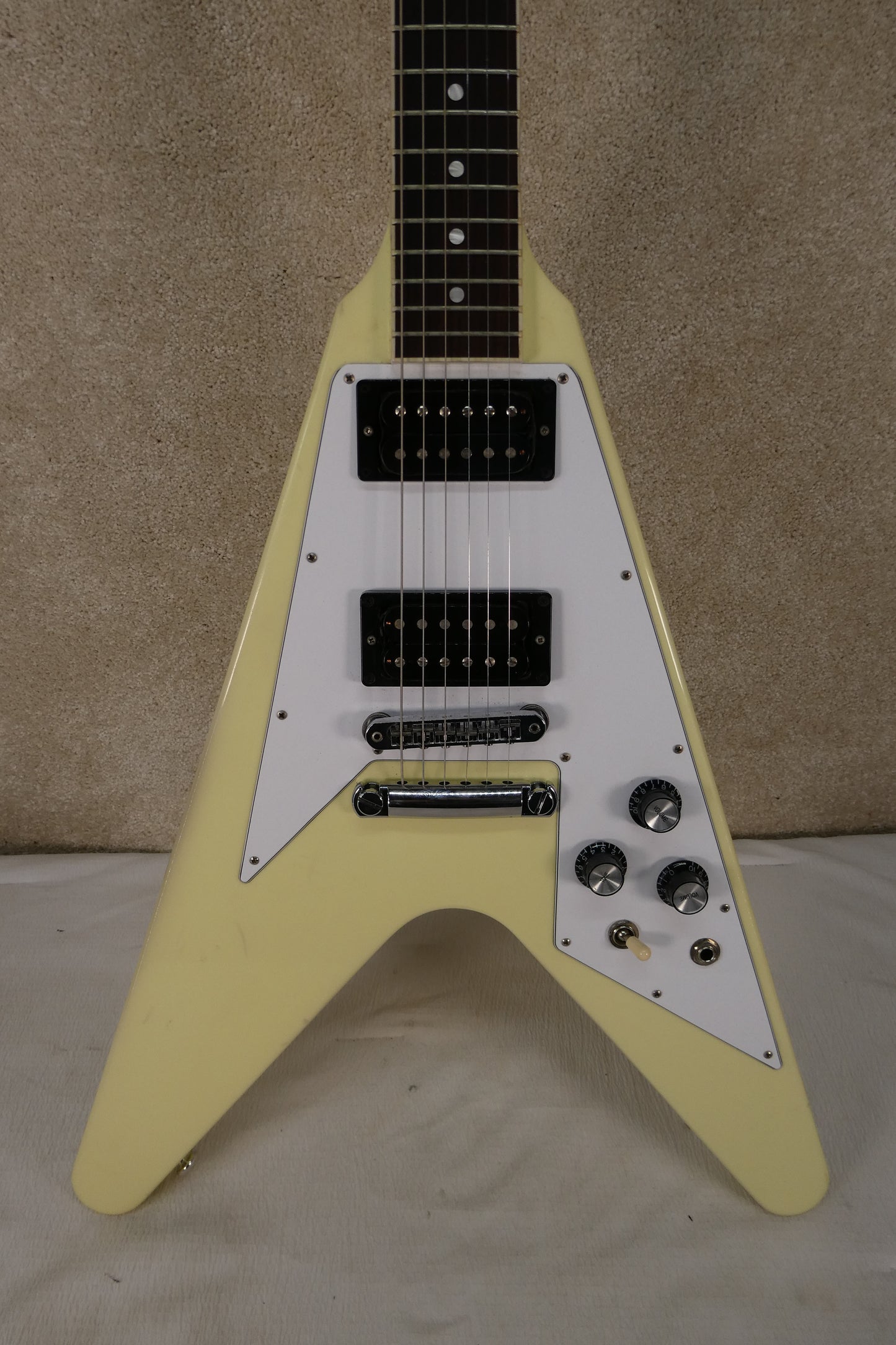 Gibson 70's Flying V 2022 w/OHSC