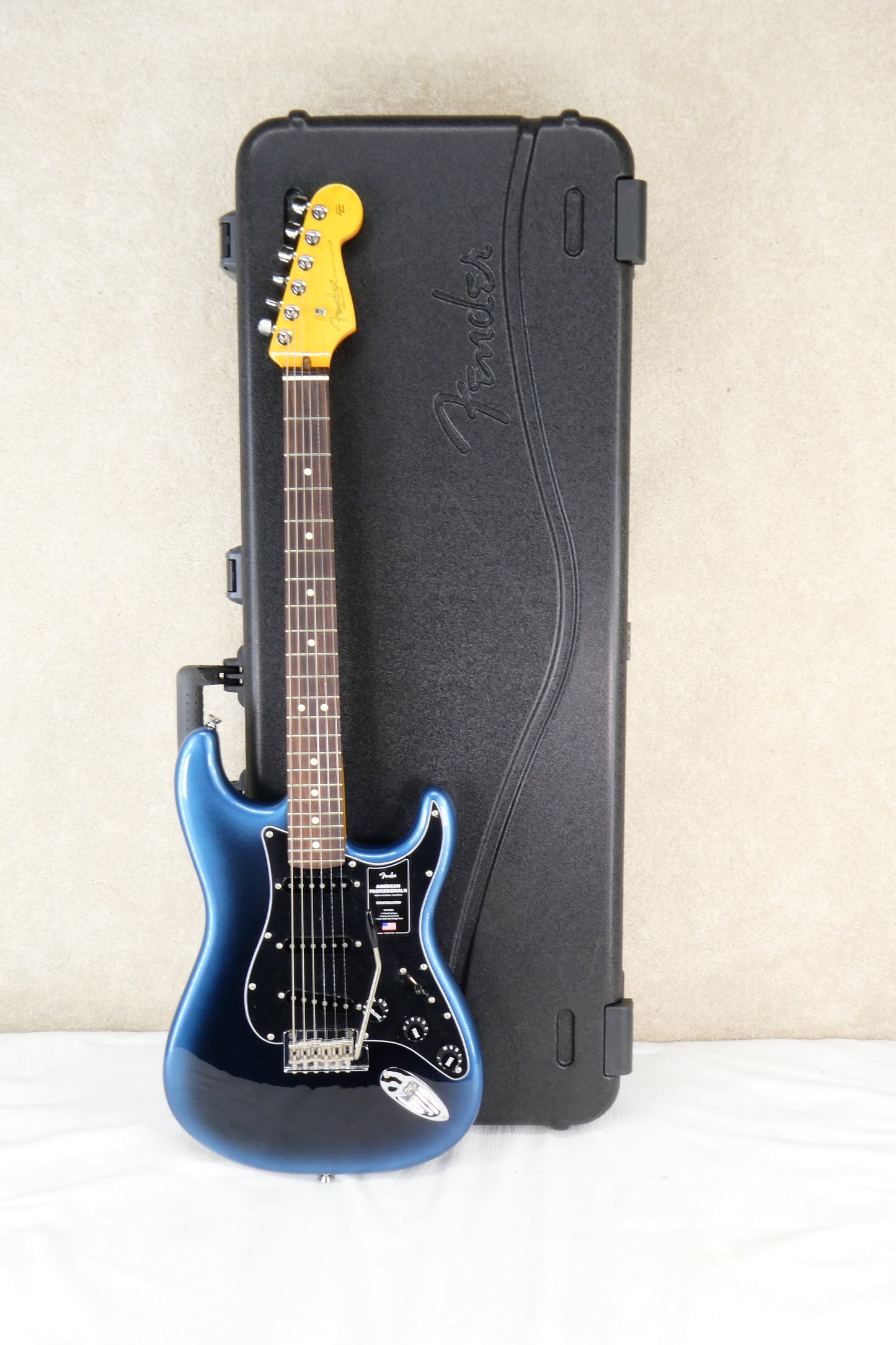 Fender American Professional Stratocaster Blue w/HSC