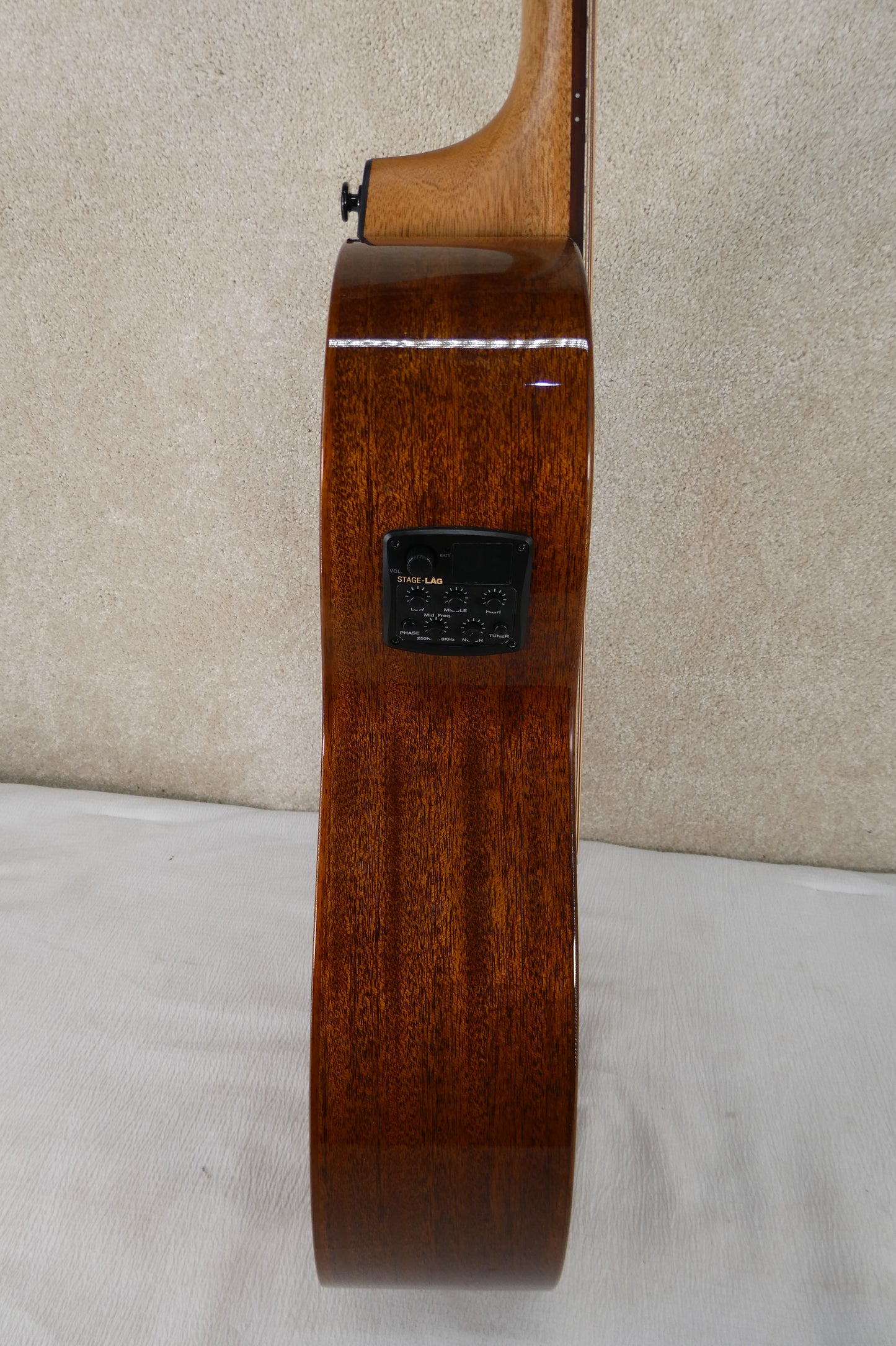 Lag T98PE Tramontane 98 Parlor Acoustic-Electric Acoustic-Electric