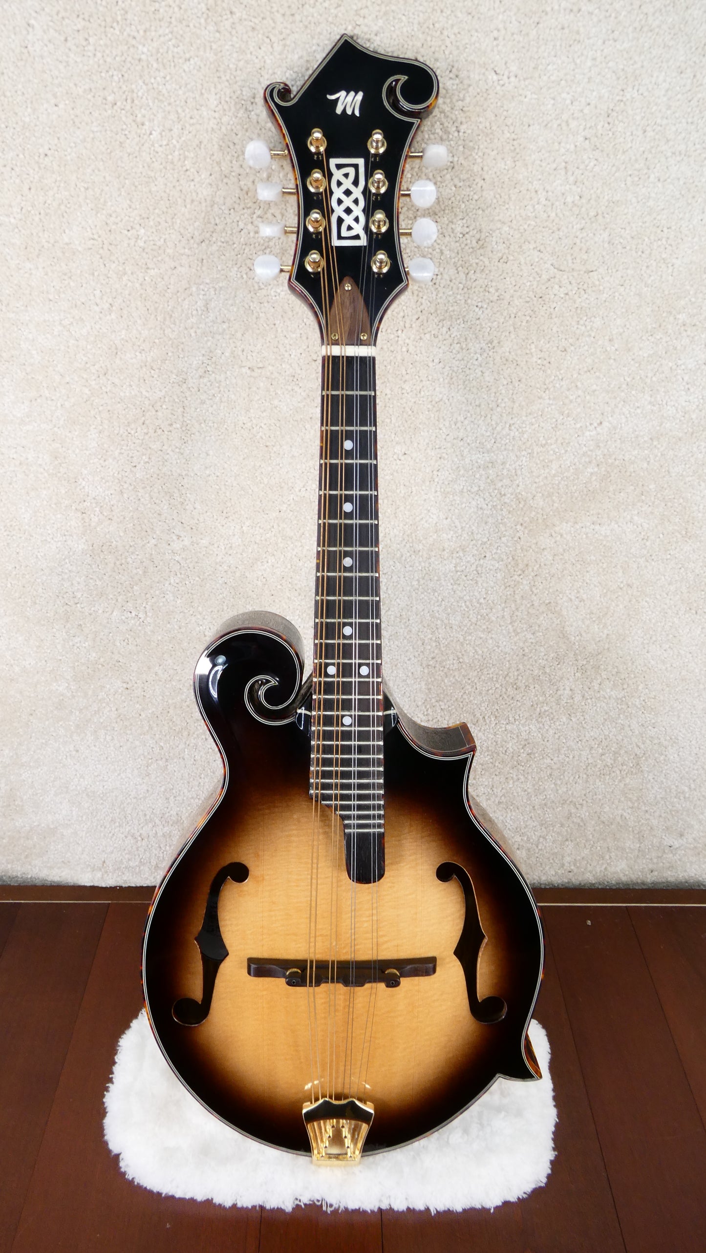 Micawber Ridgeway Mandolin w/OHSC