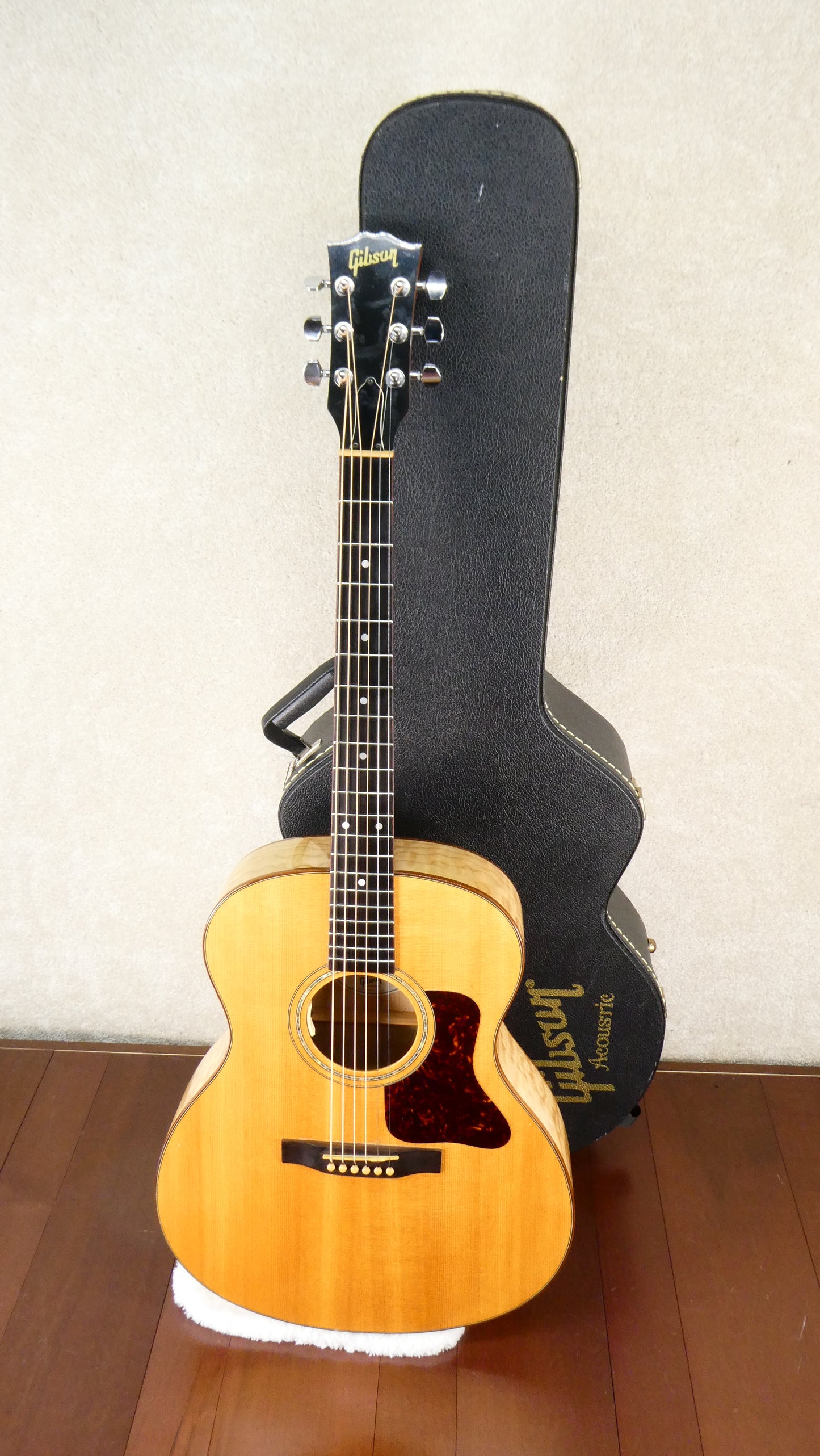 Gibson  CQM  Songmaker  2009 - Natural  Very Rare Made in Canada Guitar