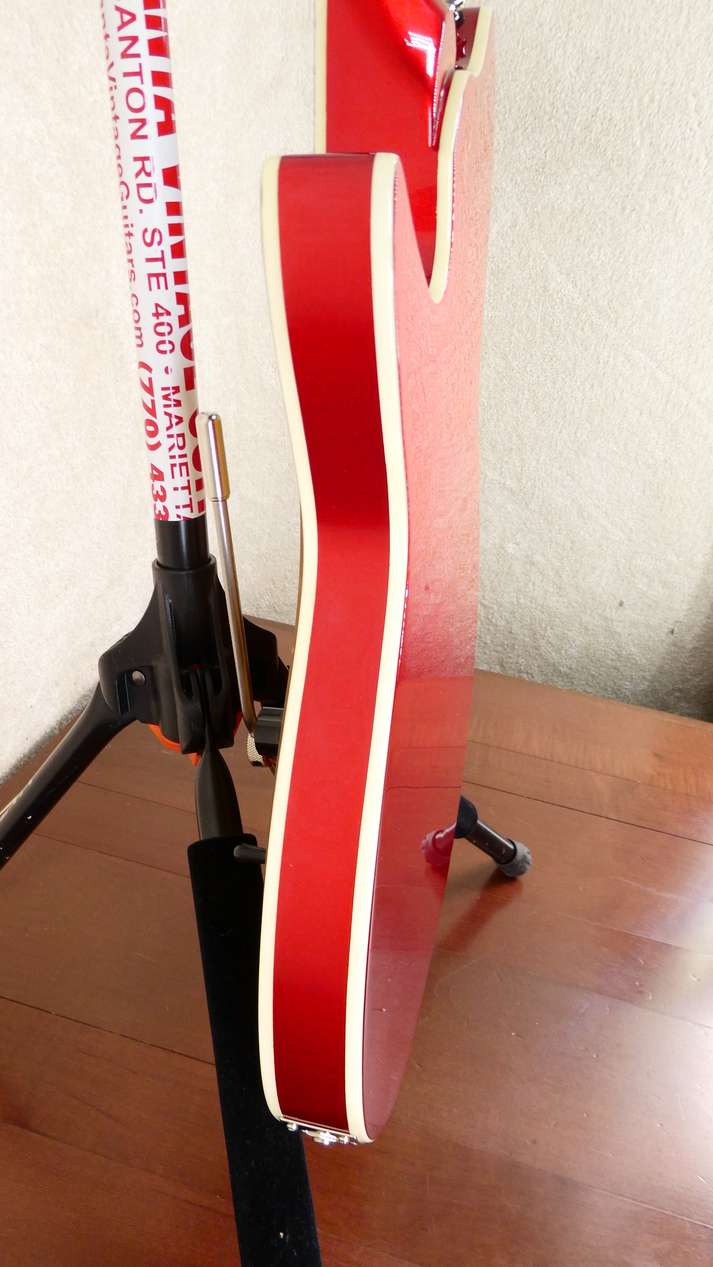 Rivolta Guitars Combinata CAR w/GB