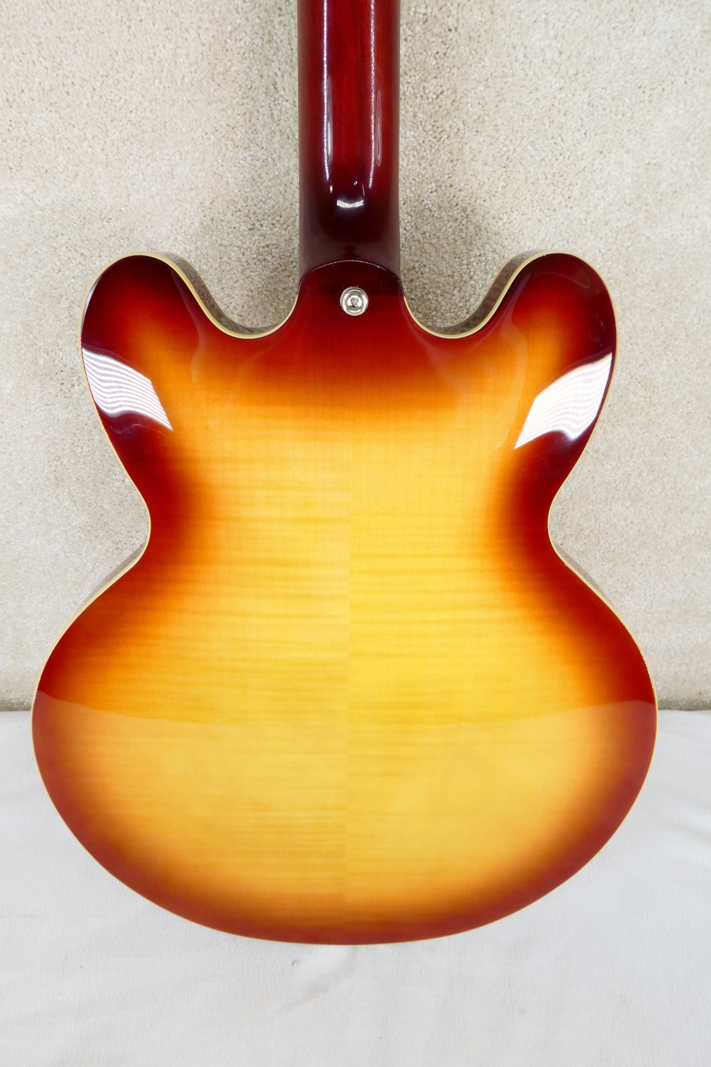 Epiphone ES-335 IG Figured Top With Seymour Duncan and OHSC