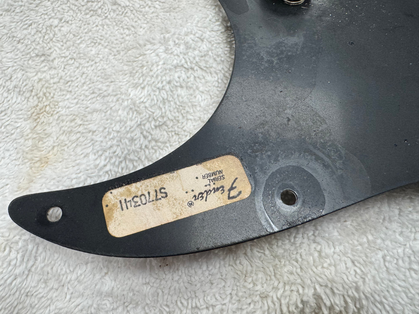 Fender Stratocaster Loaded Pickguard 1977 - Black