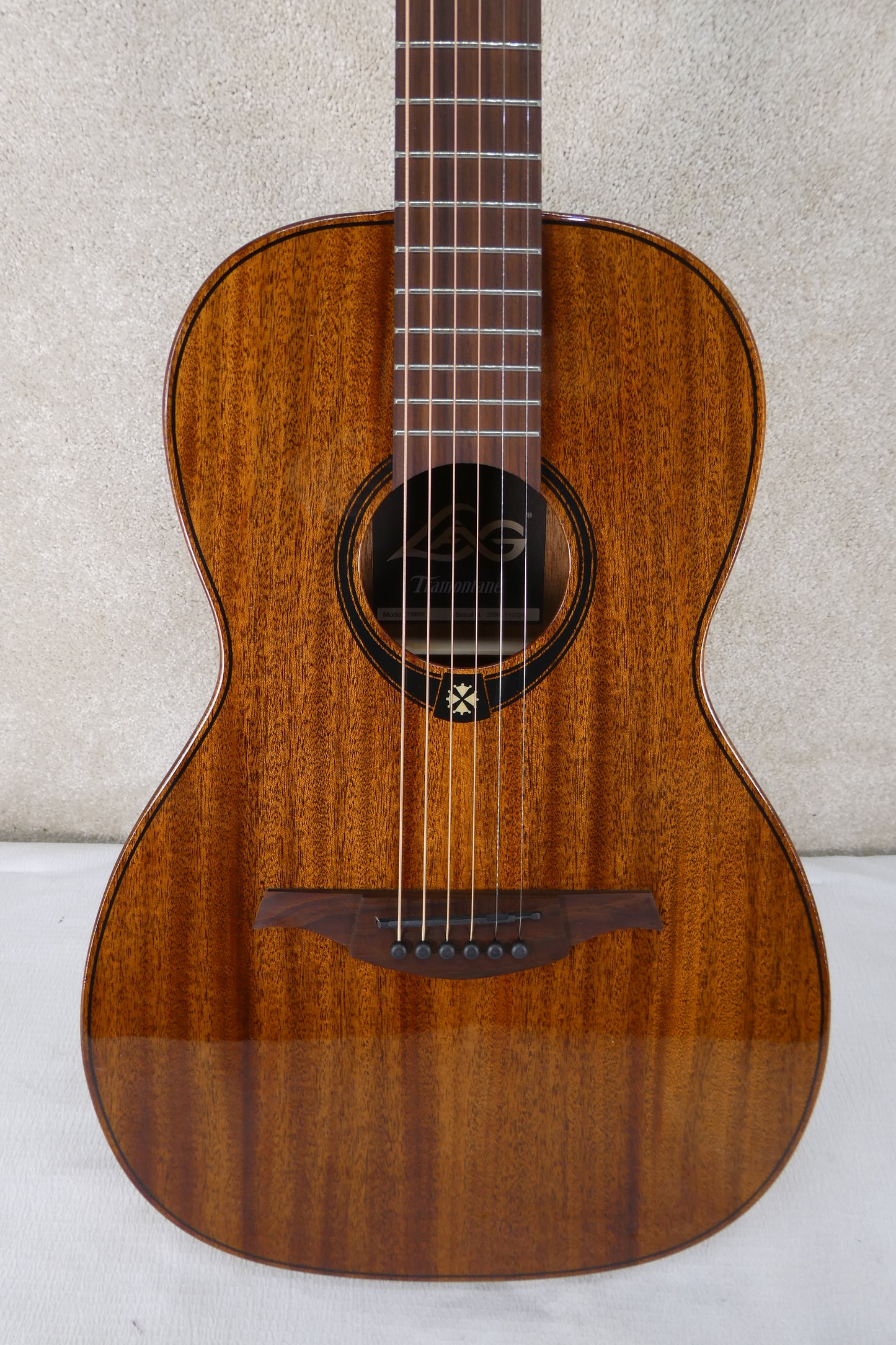 Lag T98PE Tramontane 98 Parlor Acoustic-Electric Acoustic-Electric