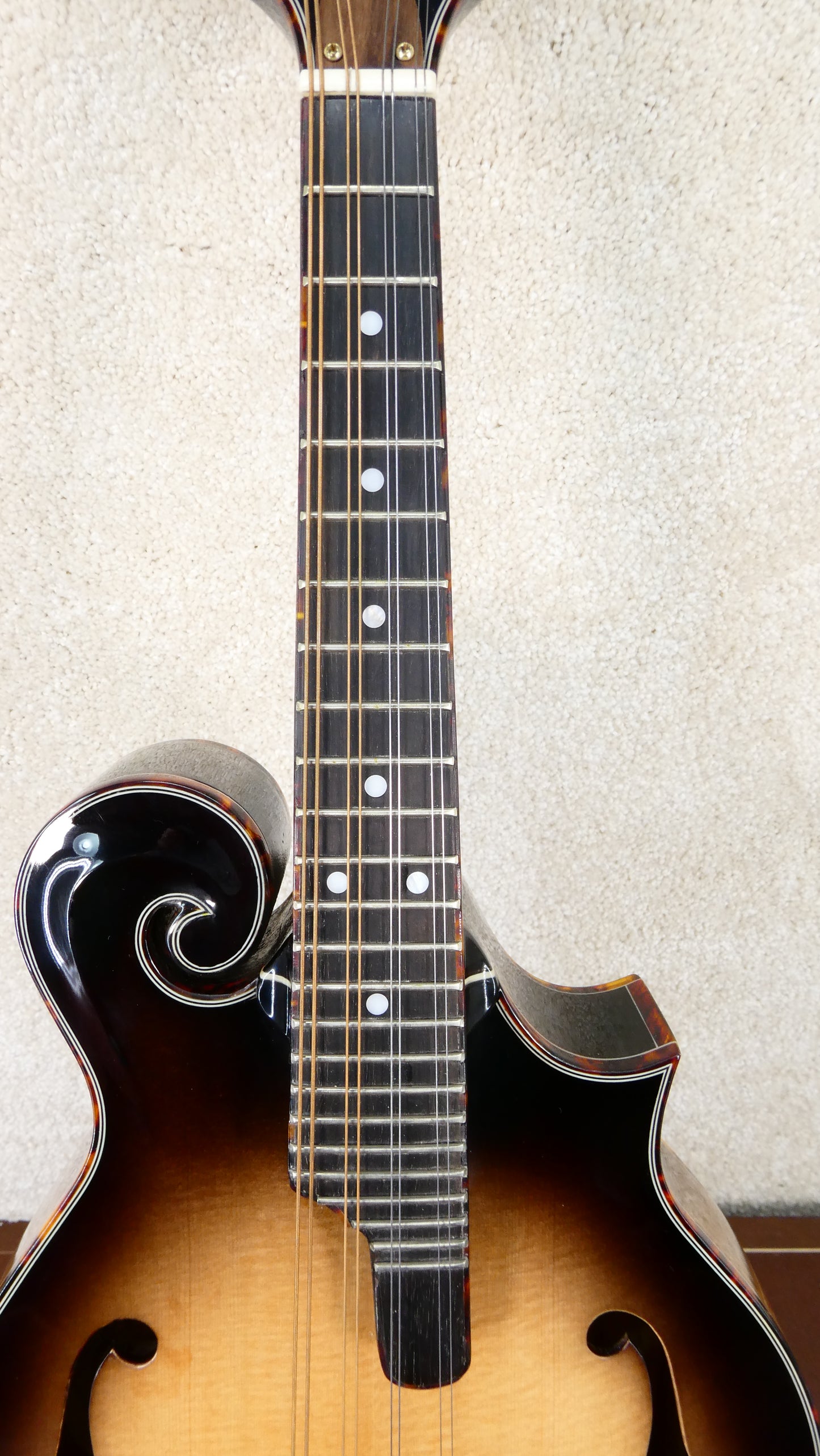 Micawber Ridgeway Mandolin w/OHSC