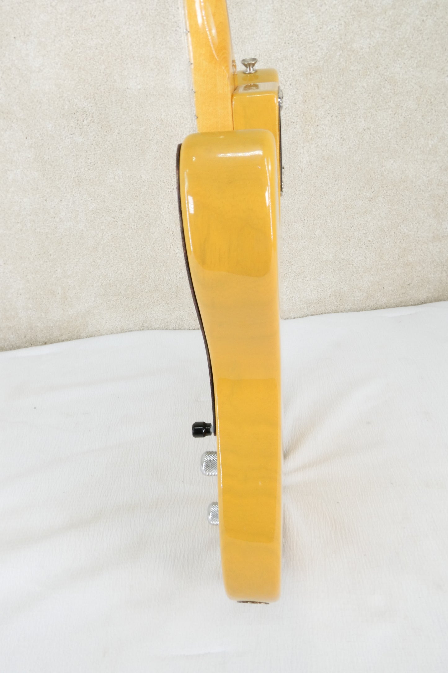 Fender 52 Reissue Telecaster 1982 Butterscotch  Natural First Year Run !