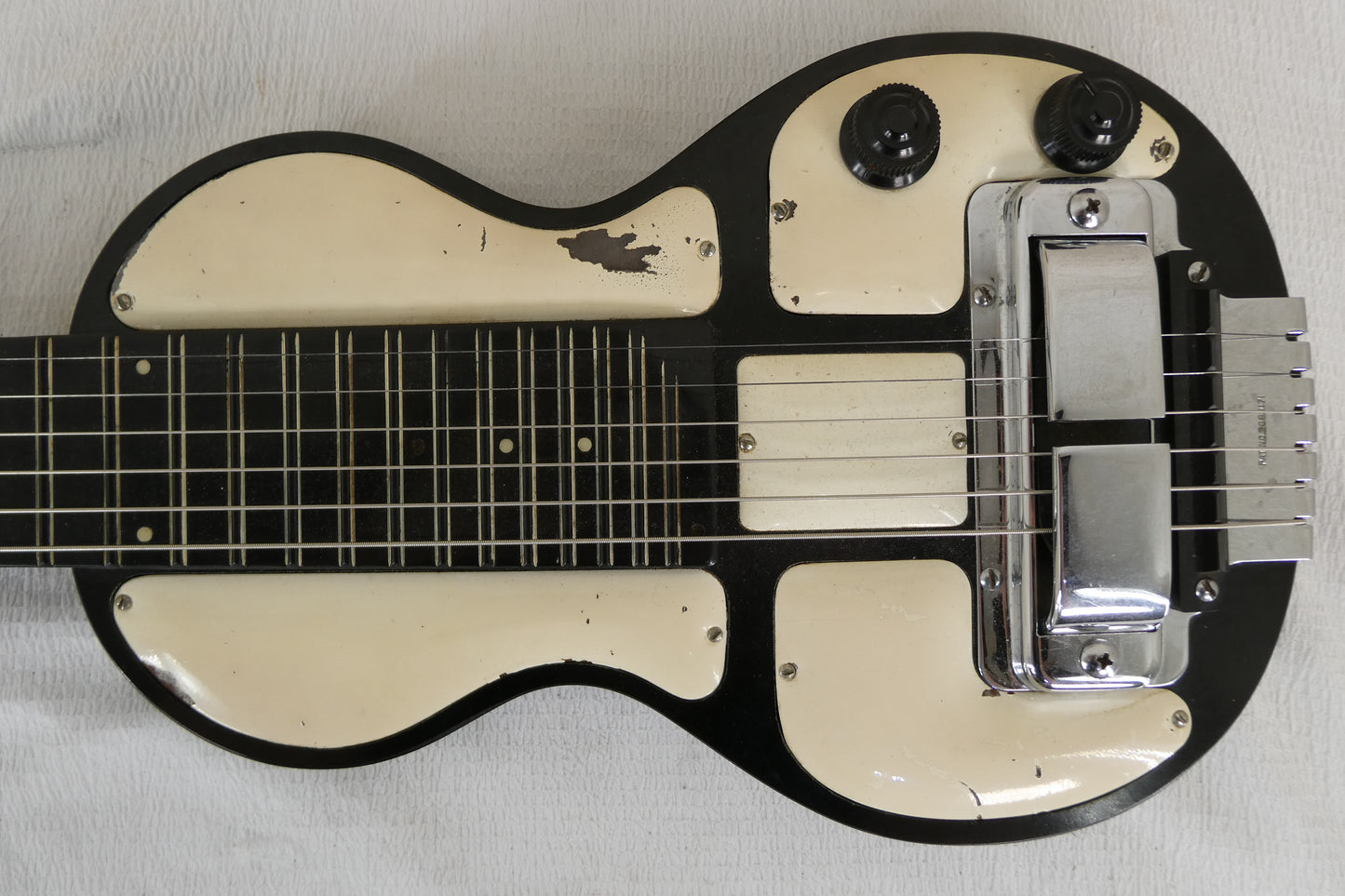 Rickenbacker Electro Lap Steel with Original Yellowish HSC