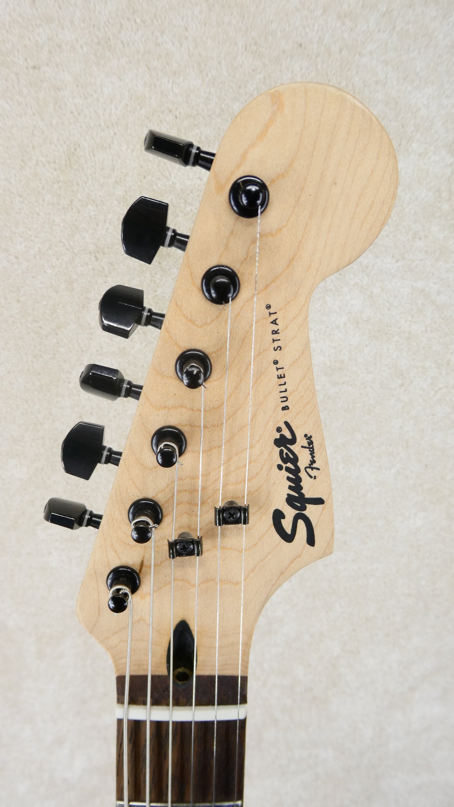 Squier Bullet - Sunburst #ICS18260526 USED NBNC