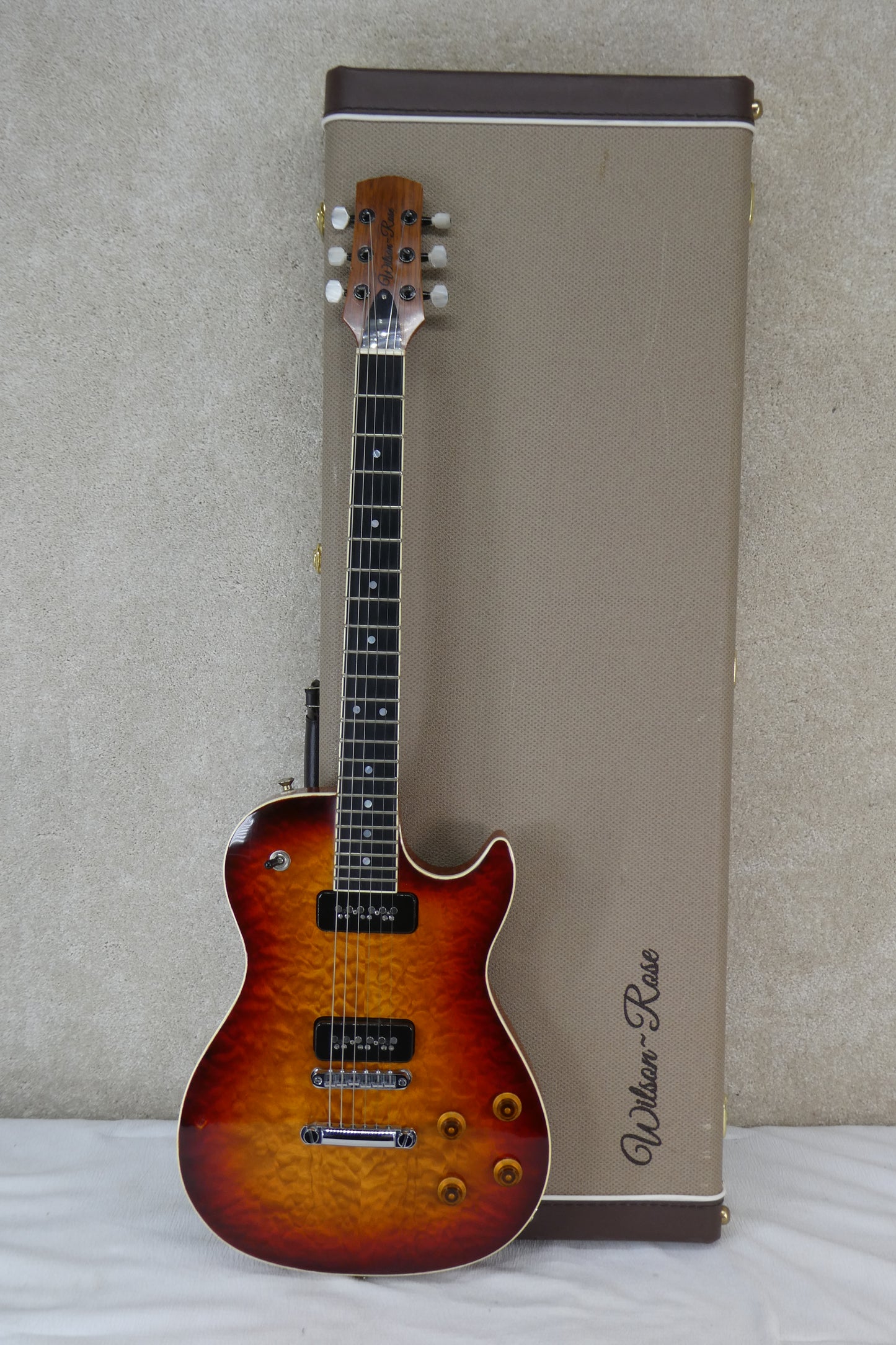 Wilson Rose Les Paul Copy  NOS