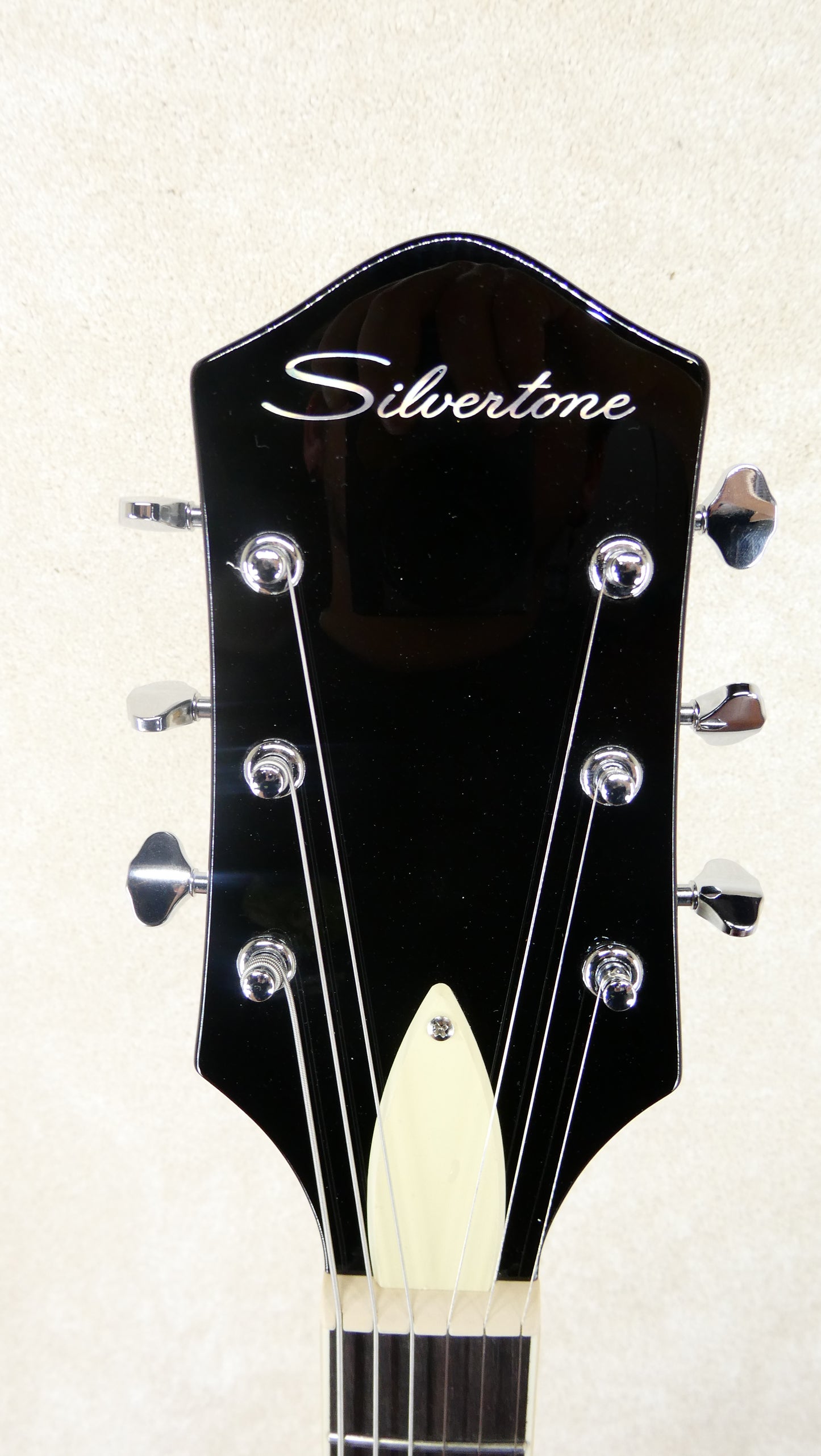 Silvertone 1446 1960s - Tobaccoburst #M25111195 NEW  With Trapeze Tailpiece