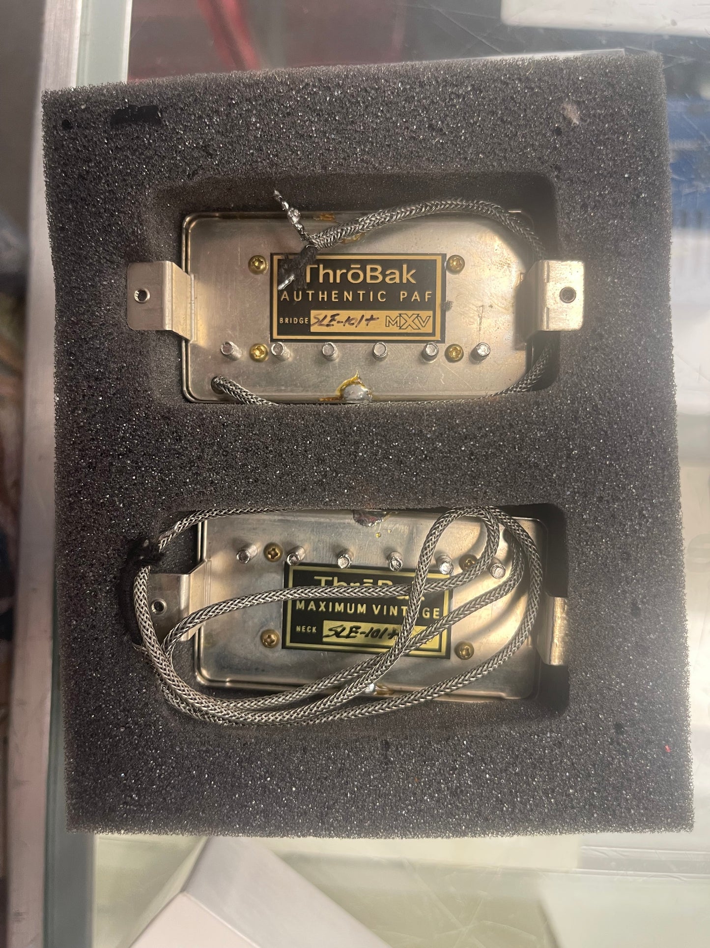 ThroBak Maximum Vintage Pickups  Maximum Vintage Neck and Authentic PAF in Bridge