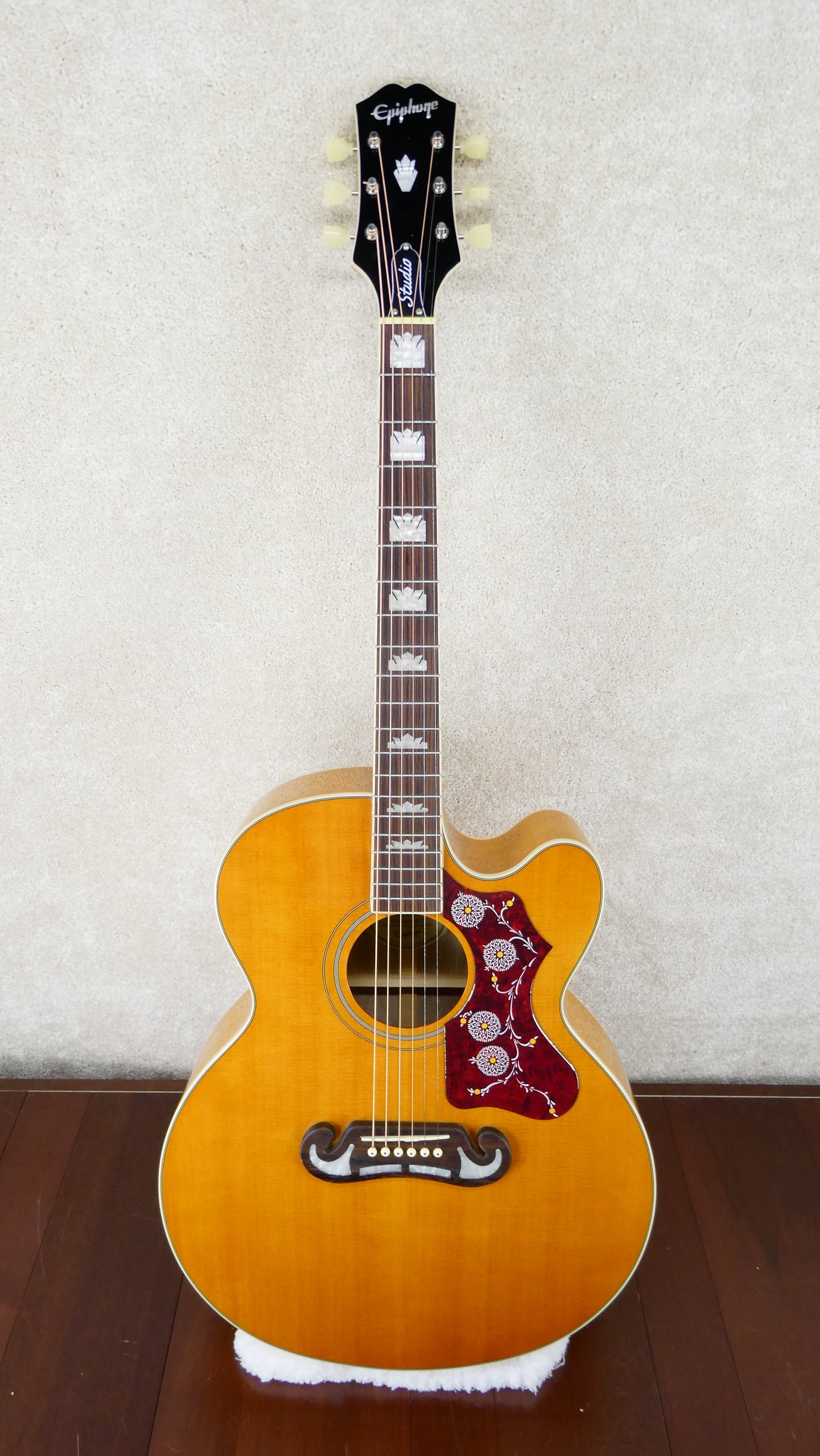 Epiphone J-200 Studio EC 2025 - Present - Natural w/GB USED