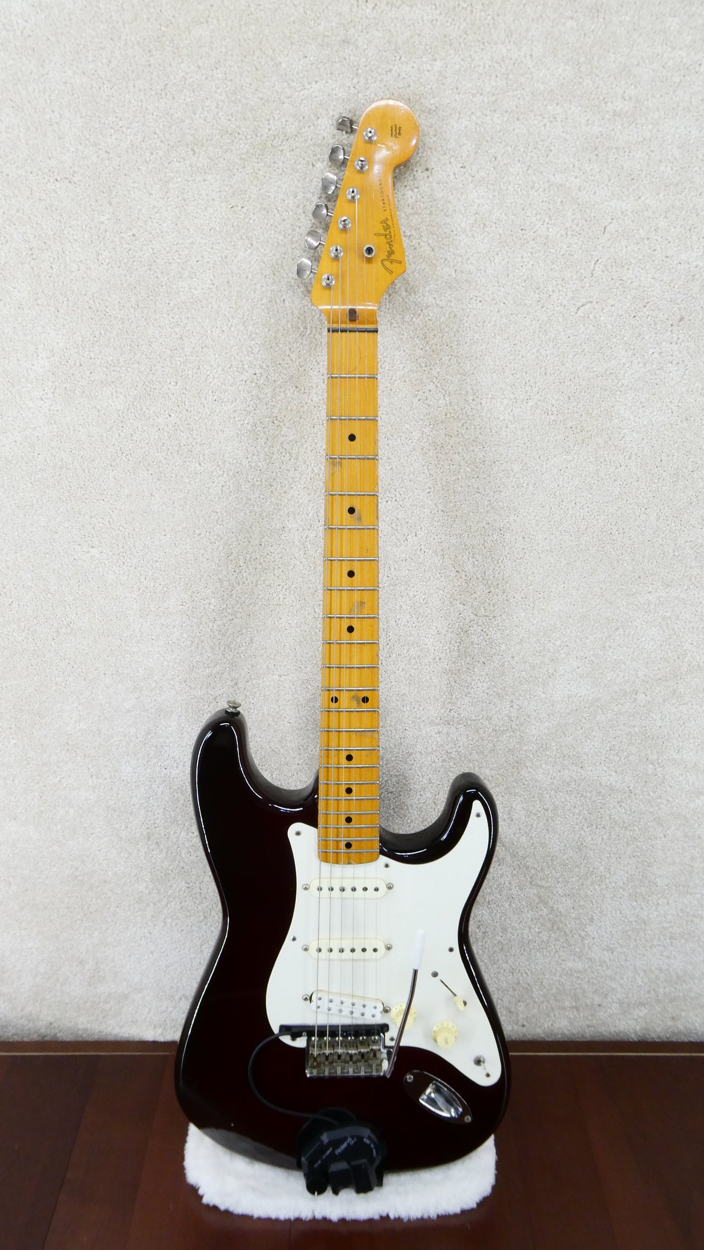 Fender Stratocaster 85/86 w/Roland GK3 MIJ #G037810 w/GB USED
