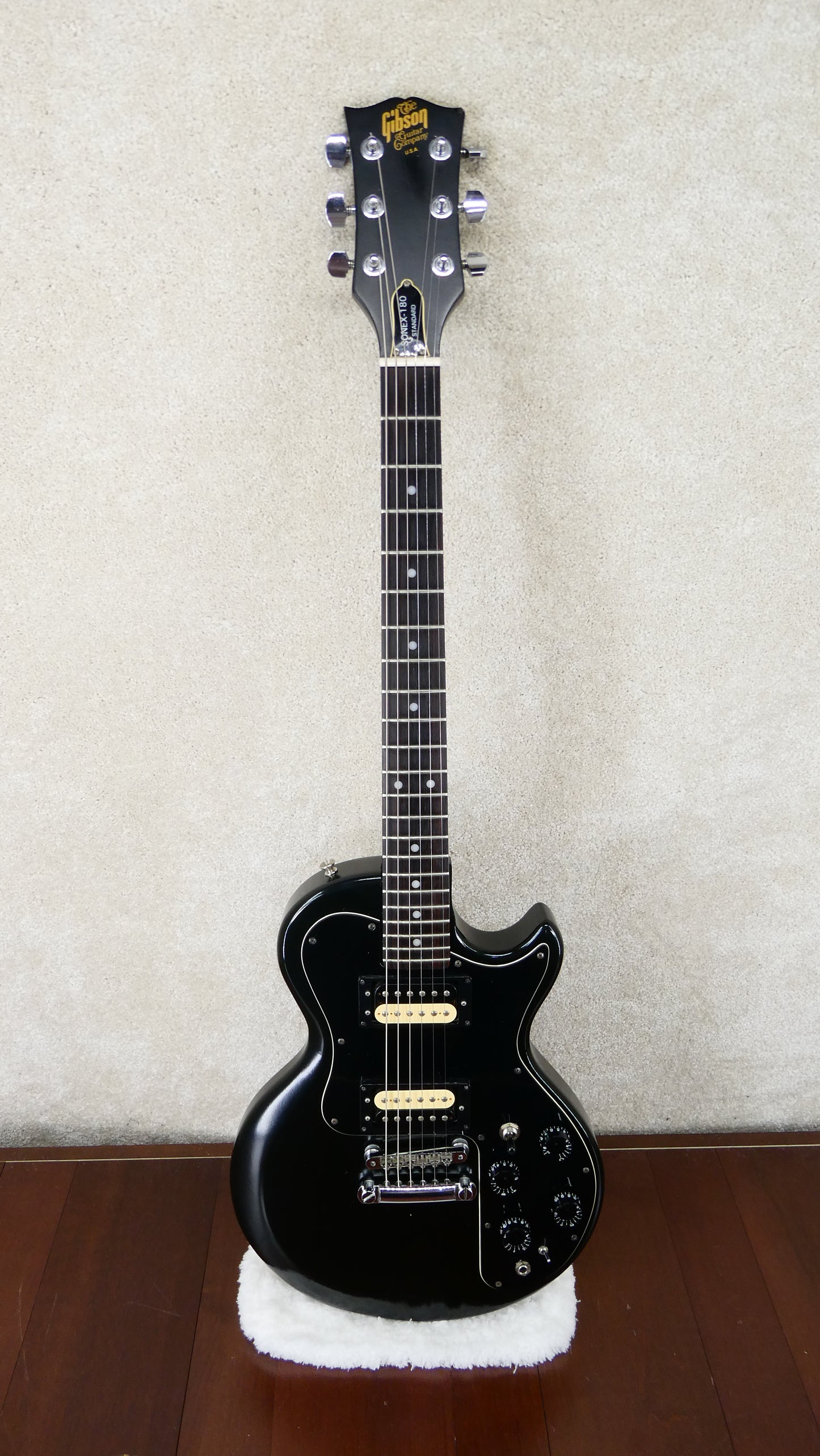 Gibson Sonex 180 Standard - Black Dirty Fingers Pickups #82670688 w/HSC USED