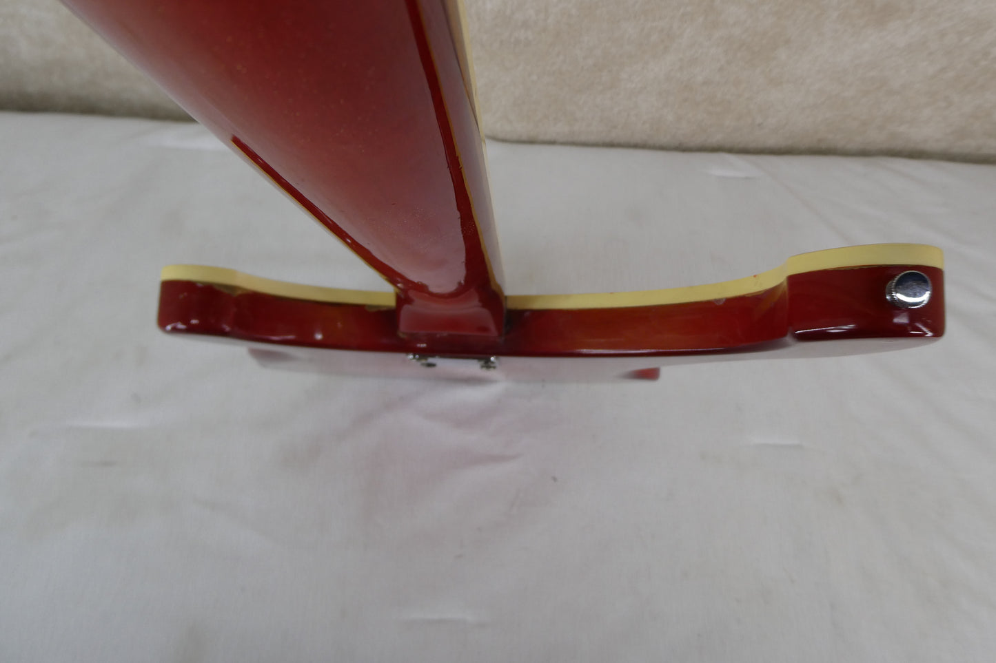 Rickenbacker 481 Slant Fret with OHSC