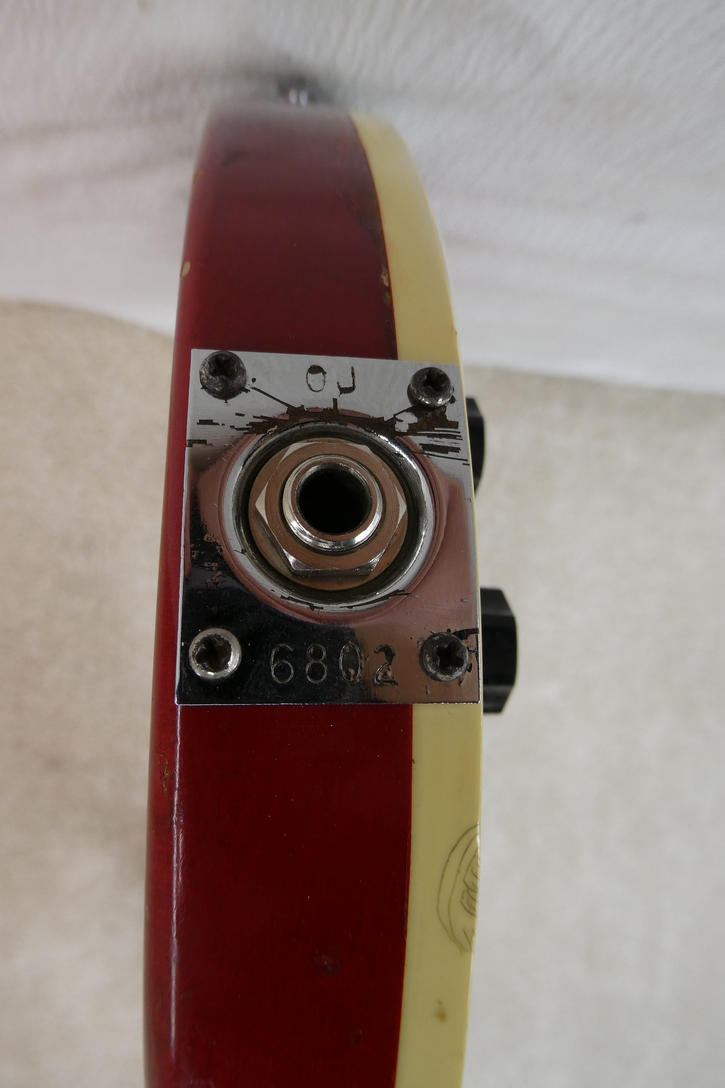 Rickenbacker 481 Slant Fret with OHSC