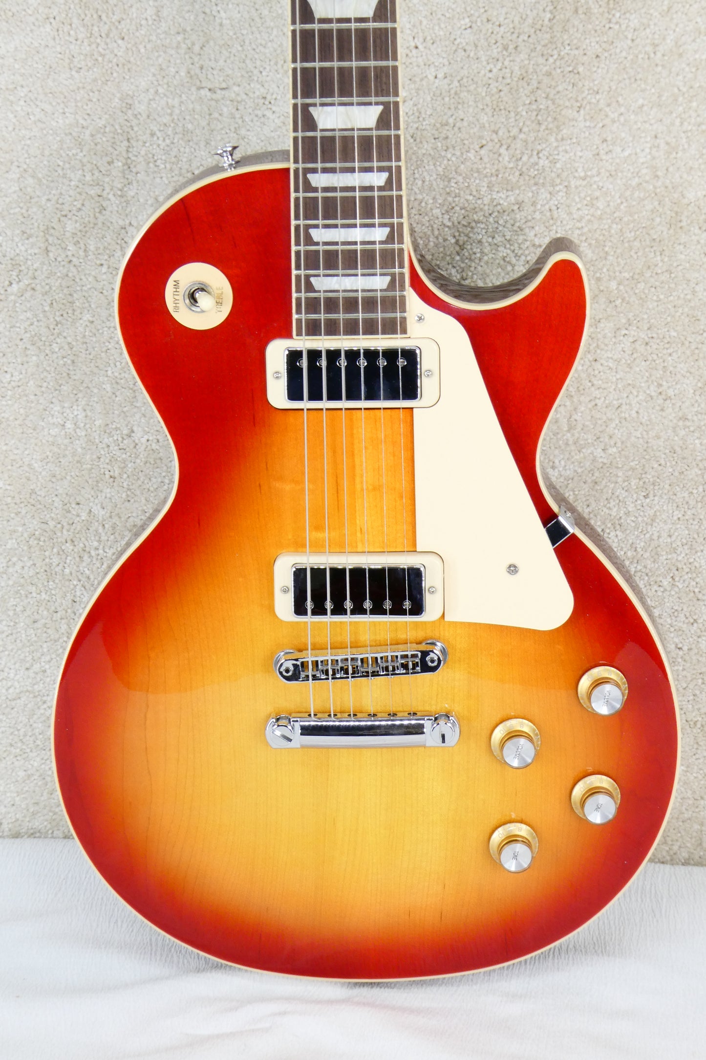 Gibson Les Paul 70's Deluxe - Sunburst W/OHSC