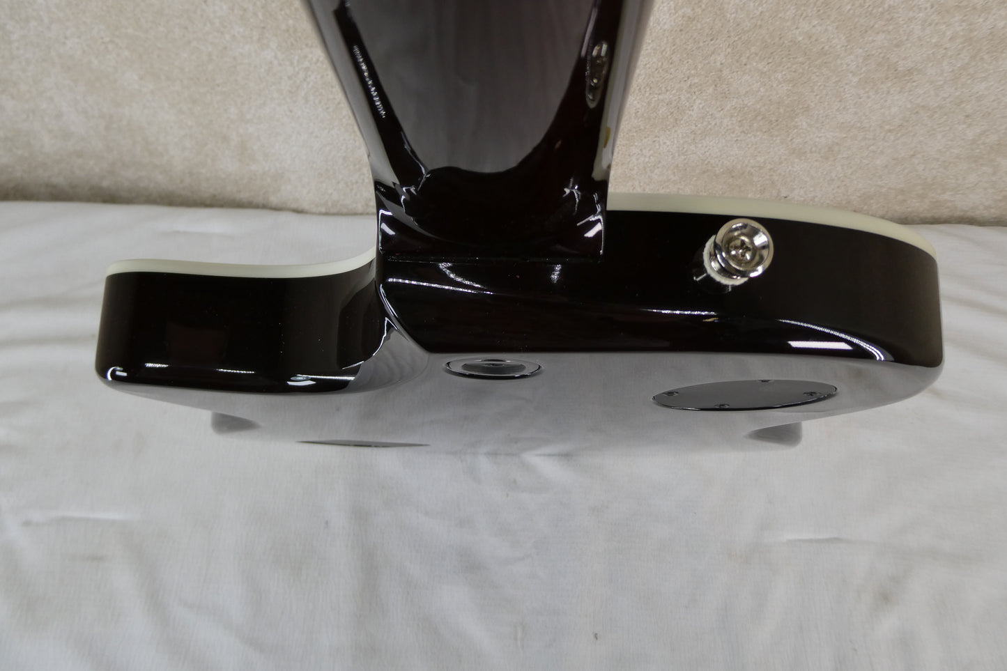 Taylor T3  With OHSC A great almost unplayed example !