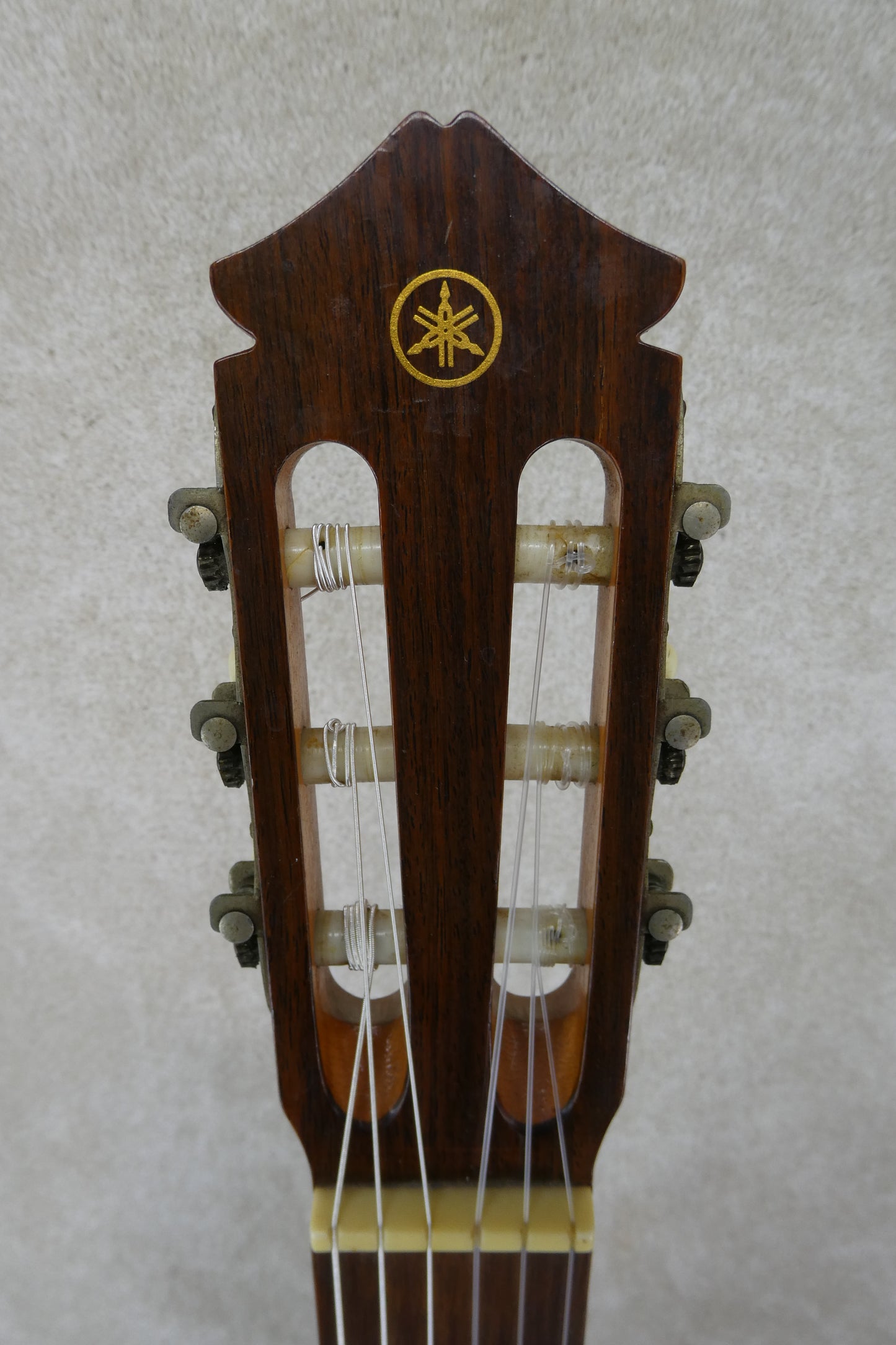 Yamaha G-60 1968-72 - Natural