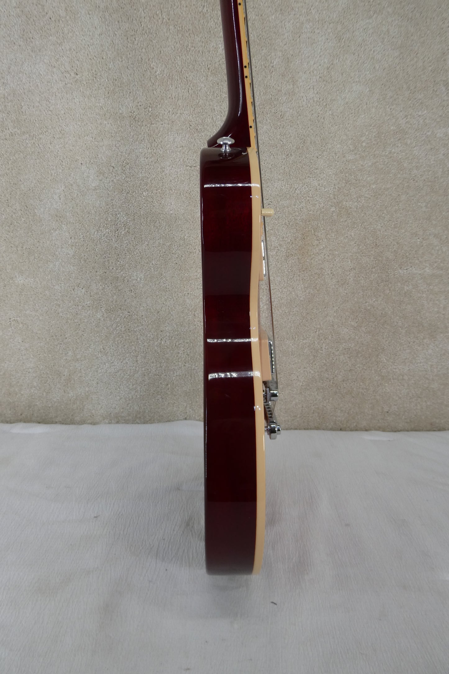 Gibson Les Paul Standard 2018 - Blood Orange W/OHSC