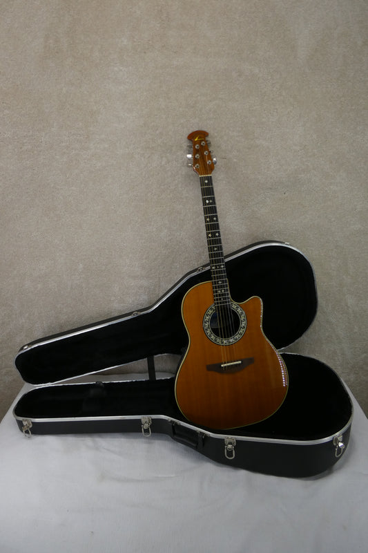 Ovation BALLADEER 1617 Nat w/OHSC