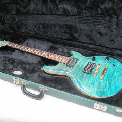 Terry Mcinturff Glory  2002 Surf  Blue Transparent w OHSC 1 of 1 in this color !