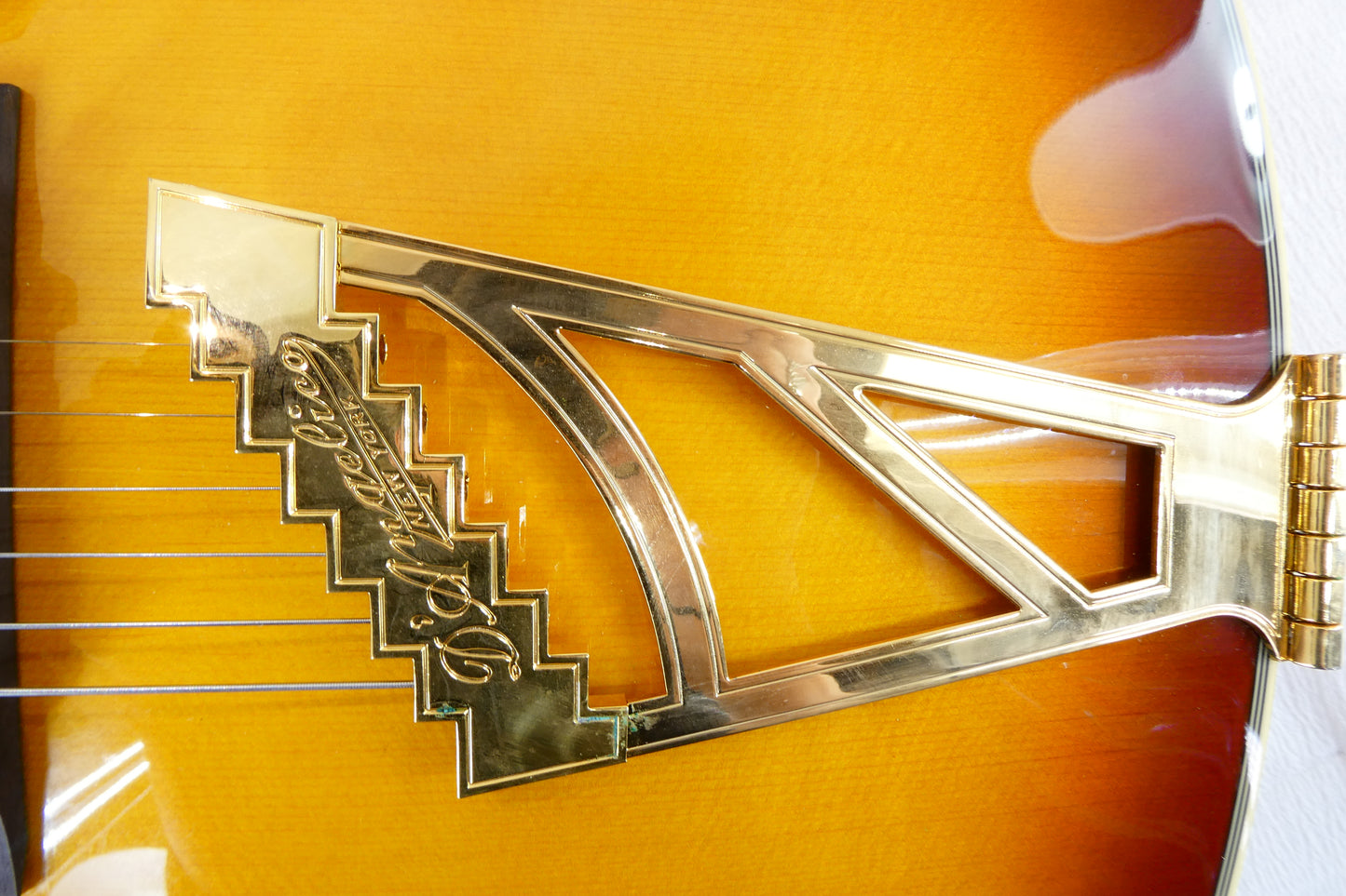 D'Angelico Excel Style B 2021 - Present - Amber