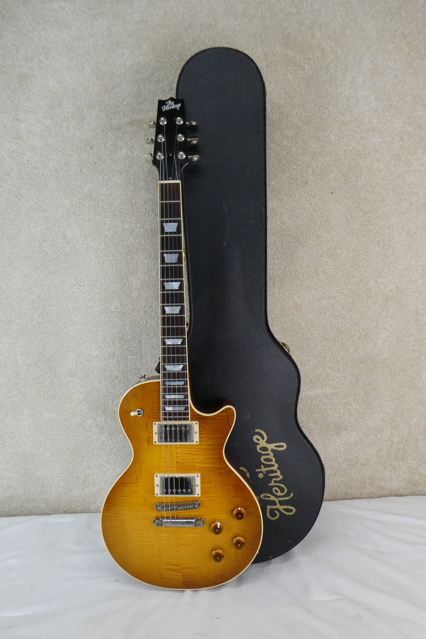Heritage H-150 LP Style with OHSC